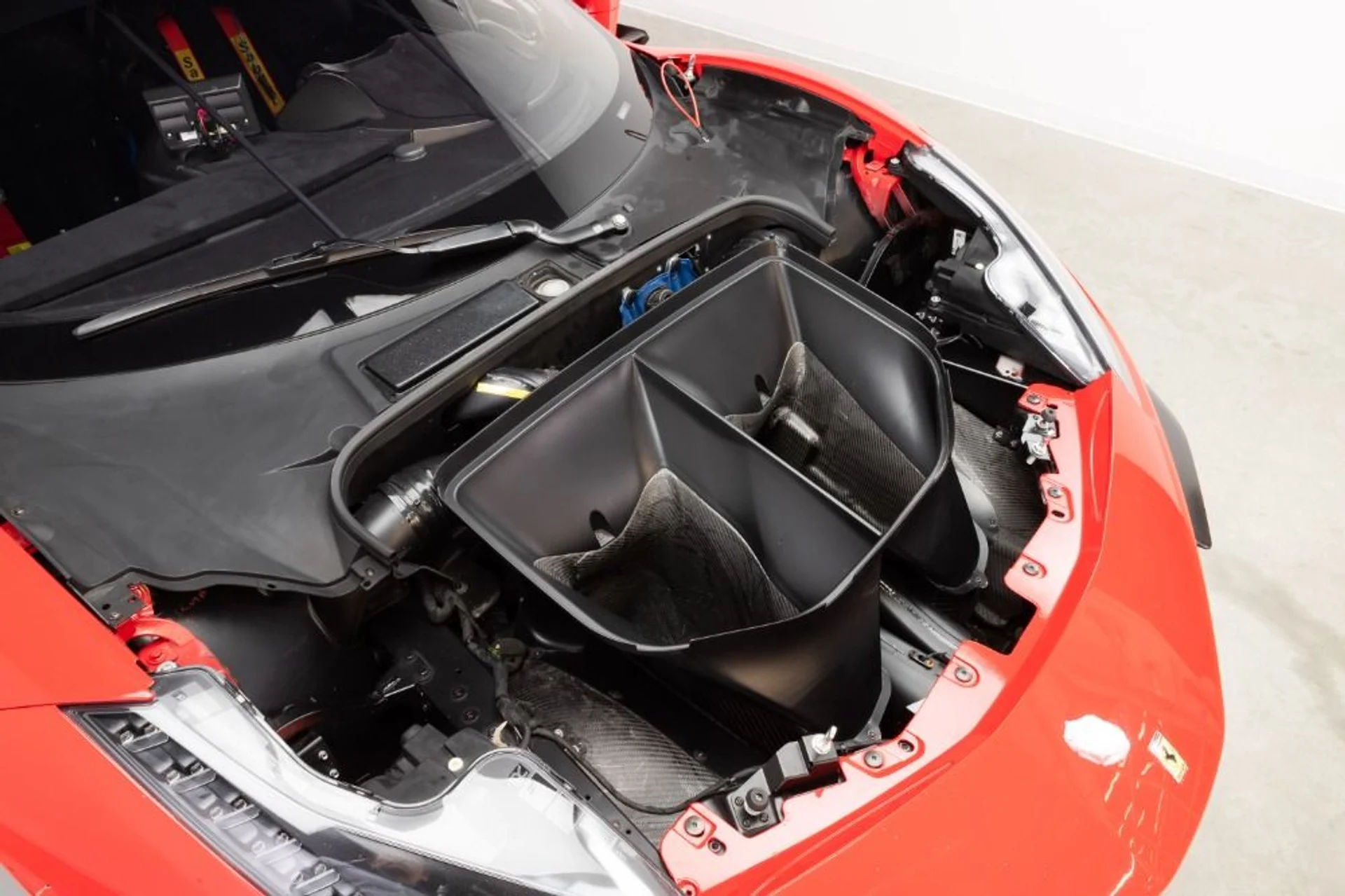 mph096_2998495742_Used_2022_Ferrari_488_Challenge_EVO_d2645000be