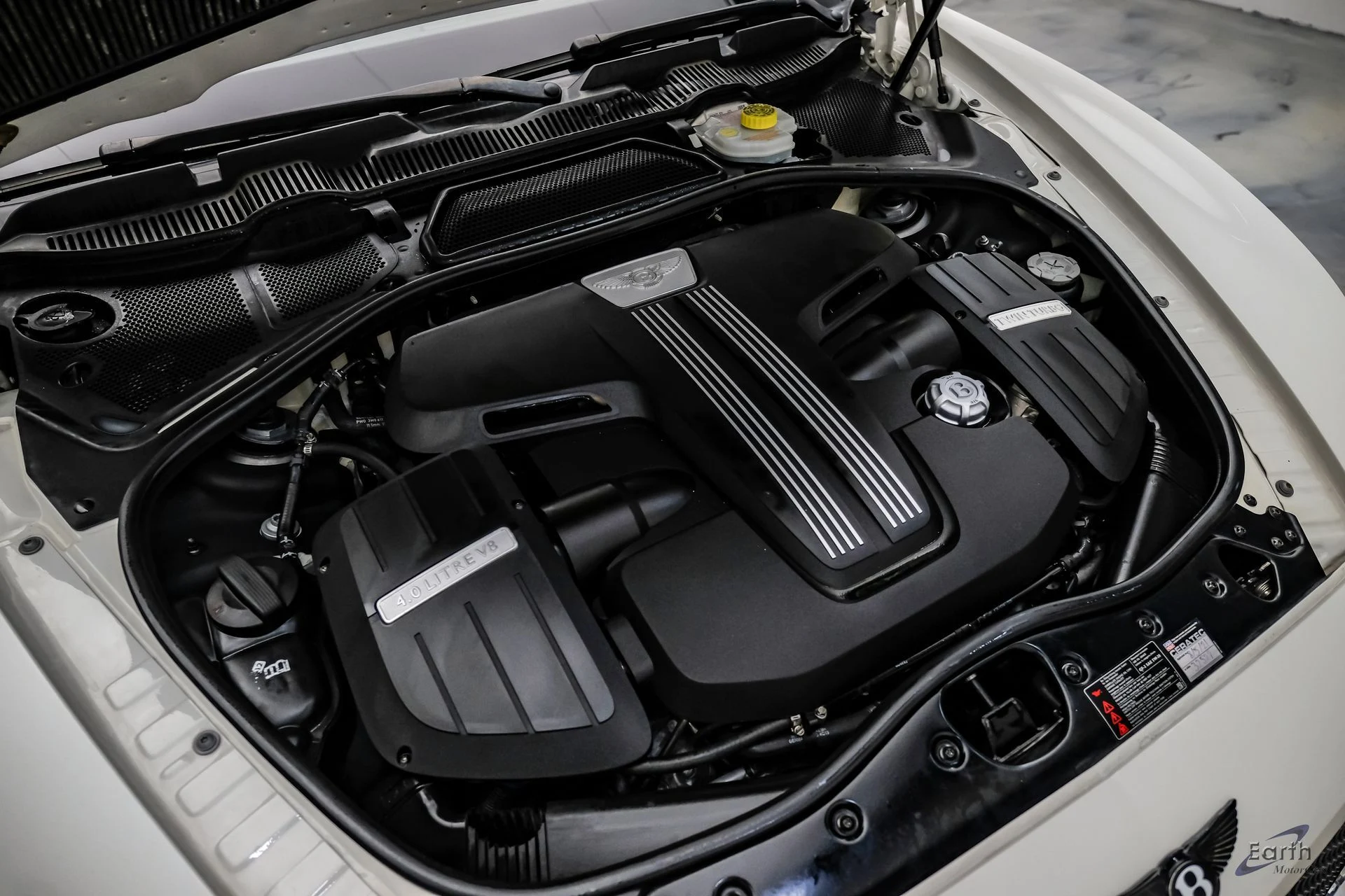 mph096_3129472246_e0d79e30e2f8dbfd6f740c8ea4100828x_2aeb3479c9