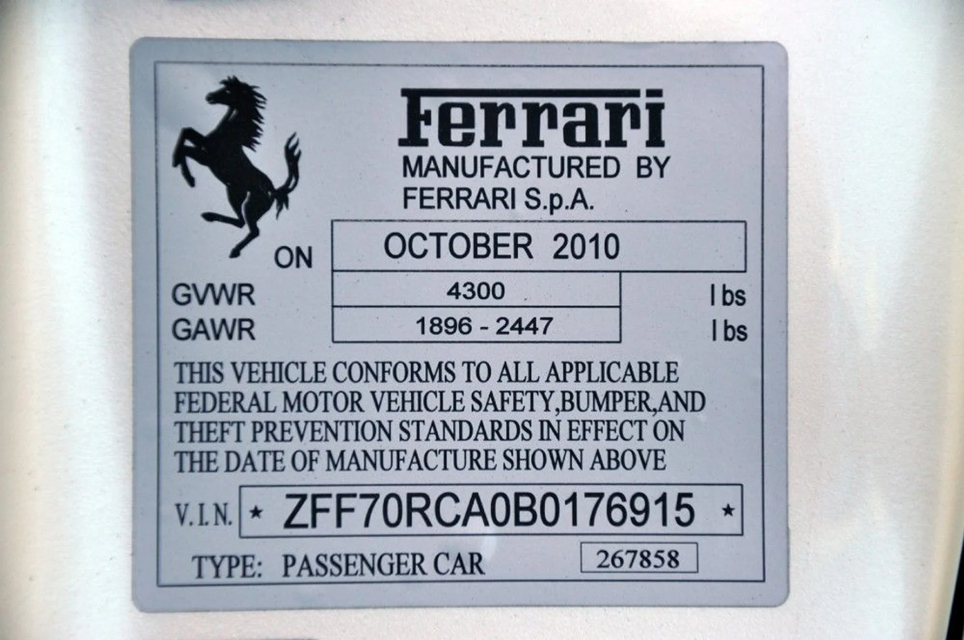 mph096_3165647382_81_p97_l_08b01ef4f3