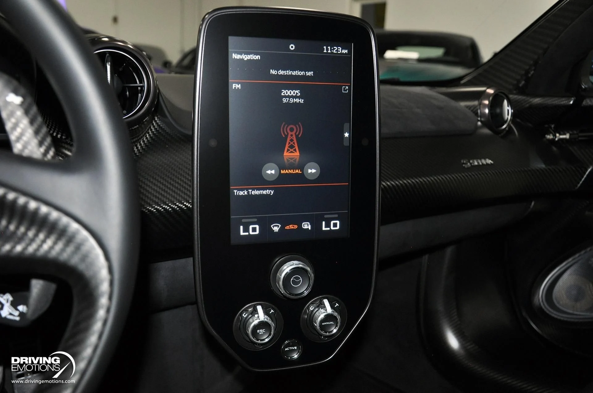 mph096_3359252688_683_p97_l_91a168b9a9