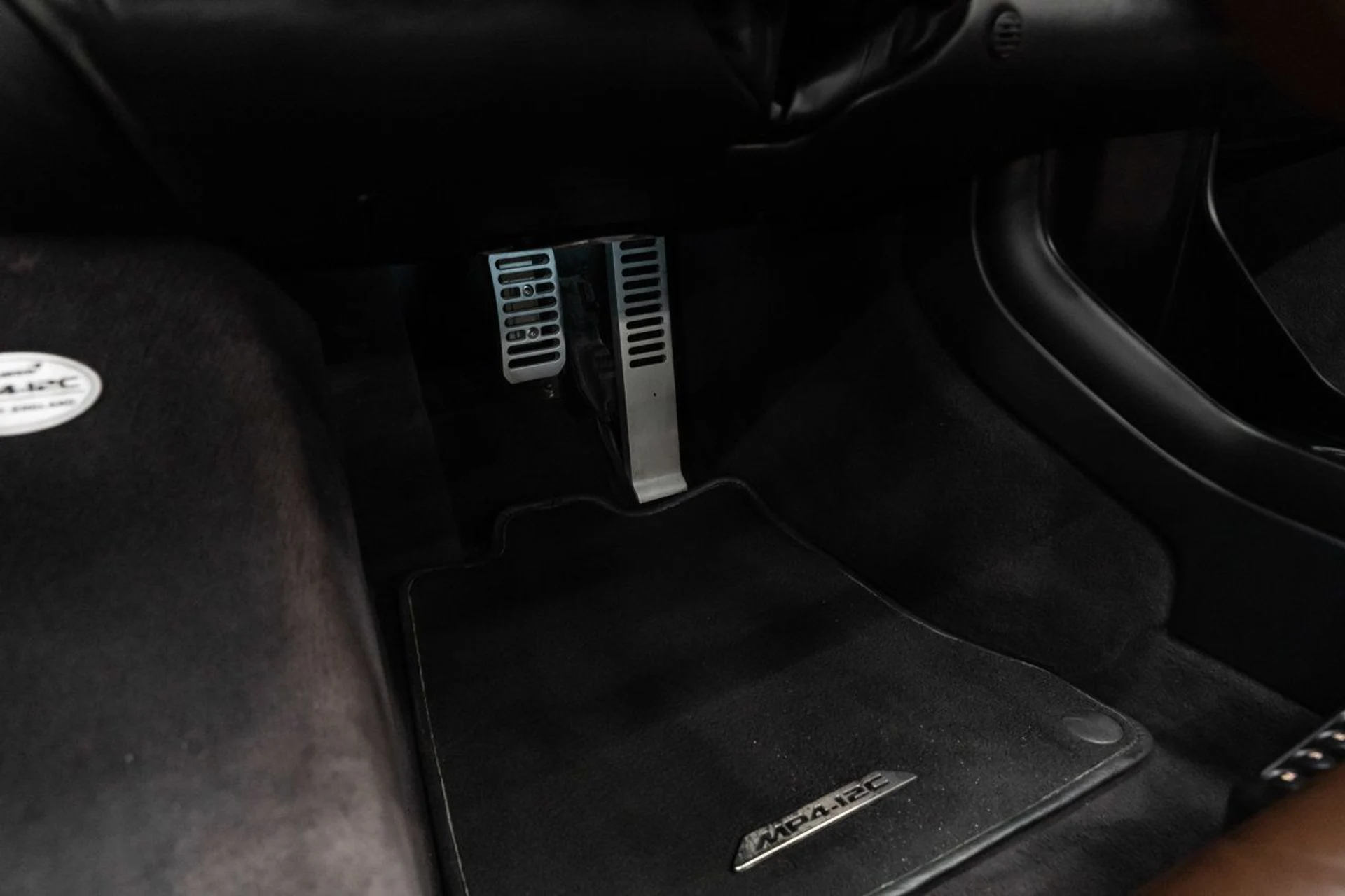 mph096_3381707751_mclaren_mp4_12c_2014_bdae521302