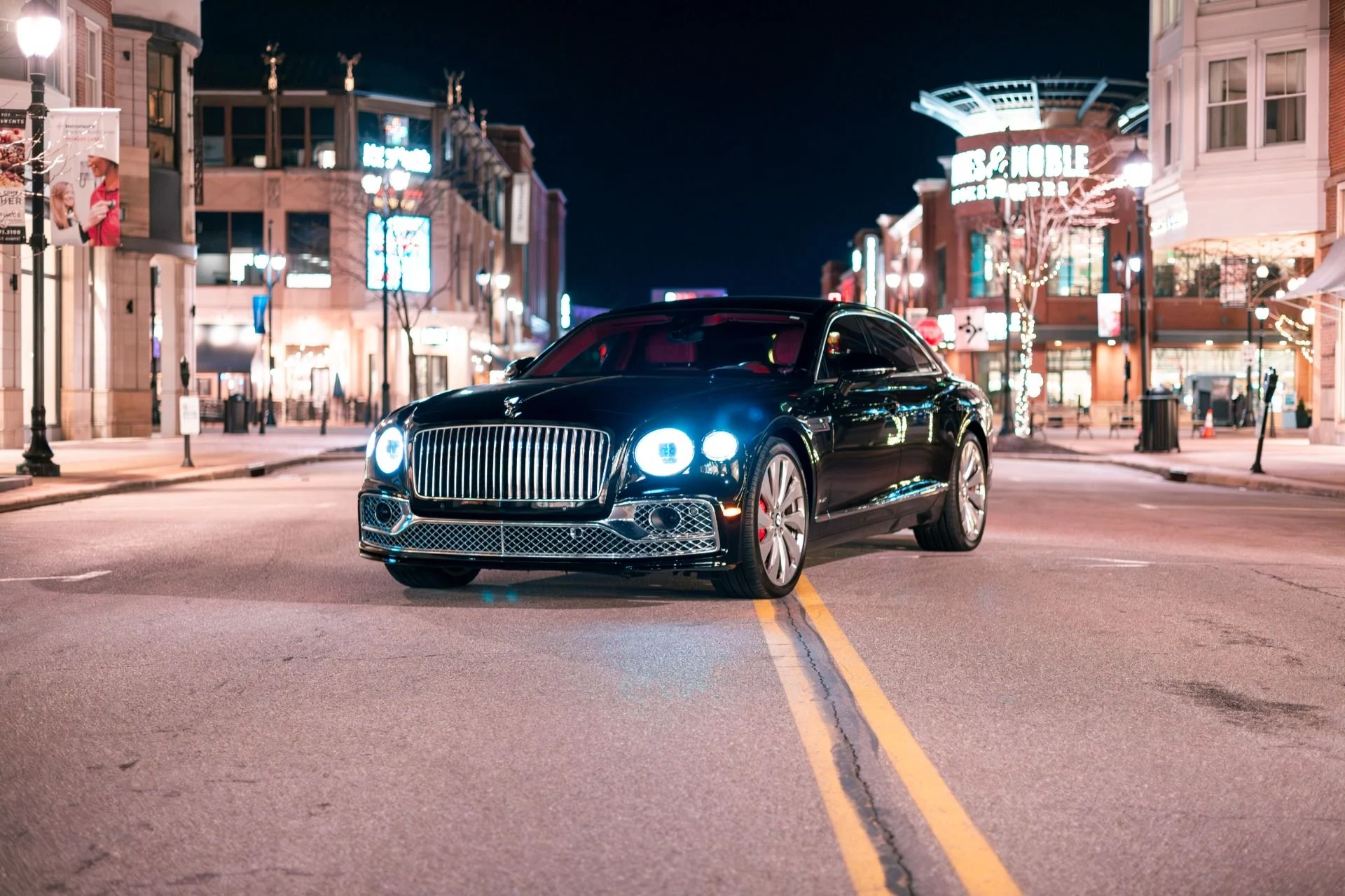 mph096_3435350621_Used_2020_Bentley_Flying_Spur_W12_First_Edition_1774462936_2d59b15770