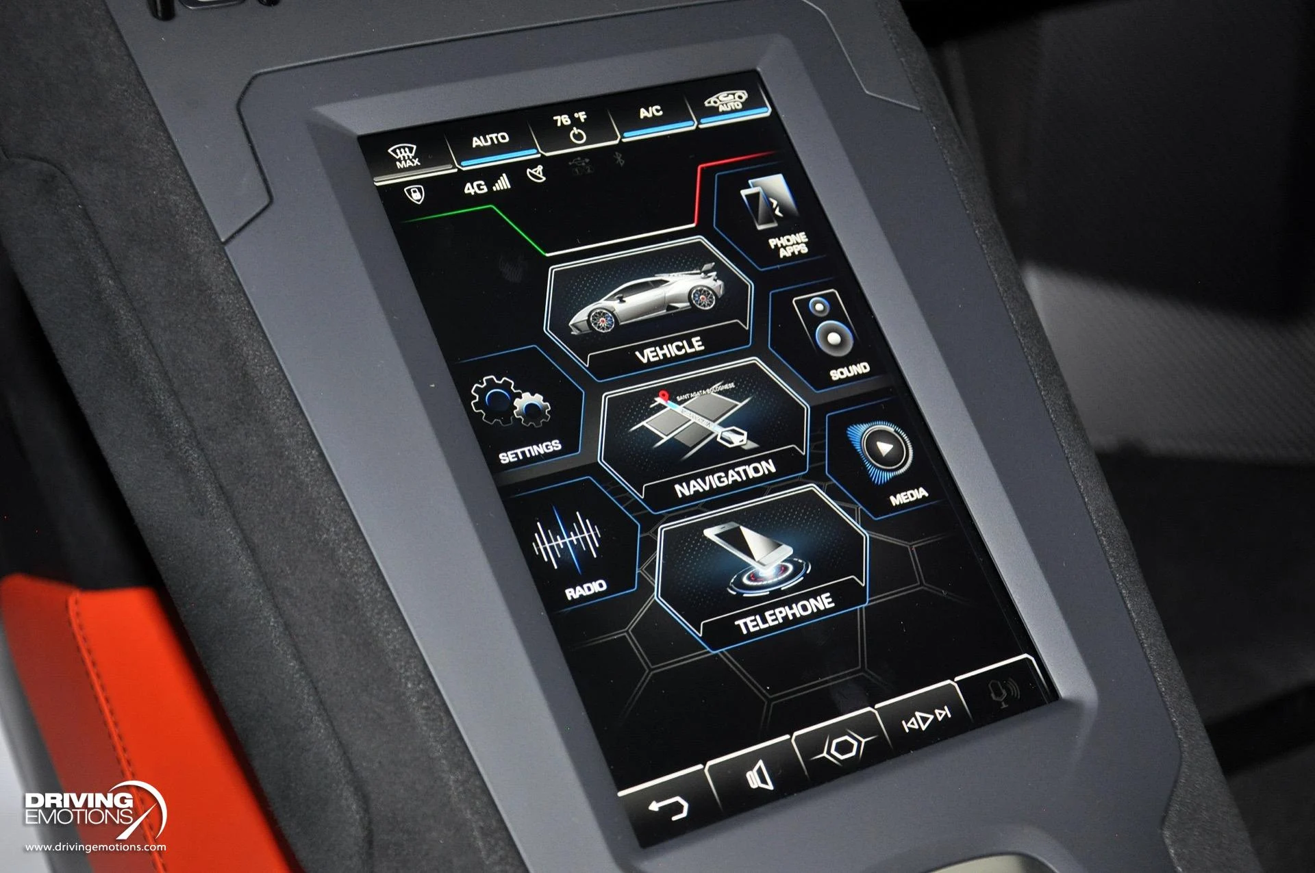 mph096_3676431492_743_p97_l_5f1b6b694e