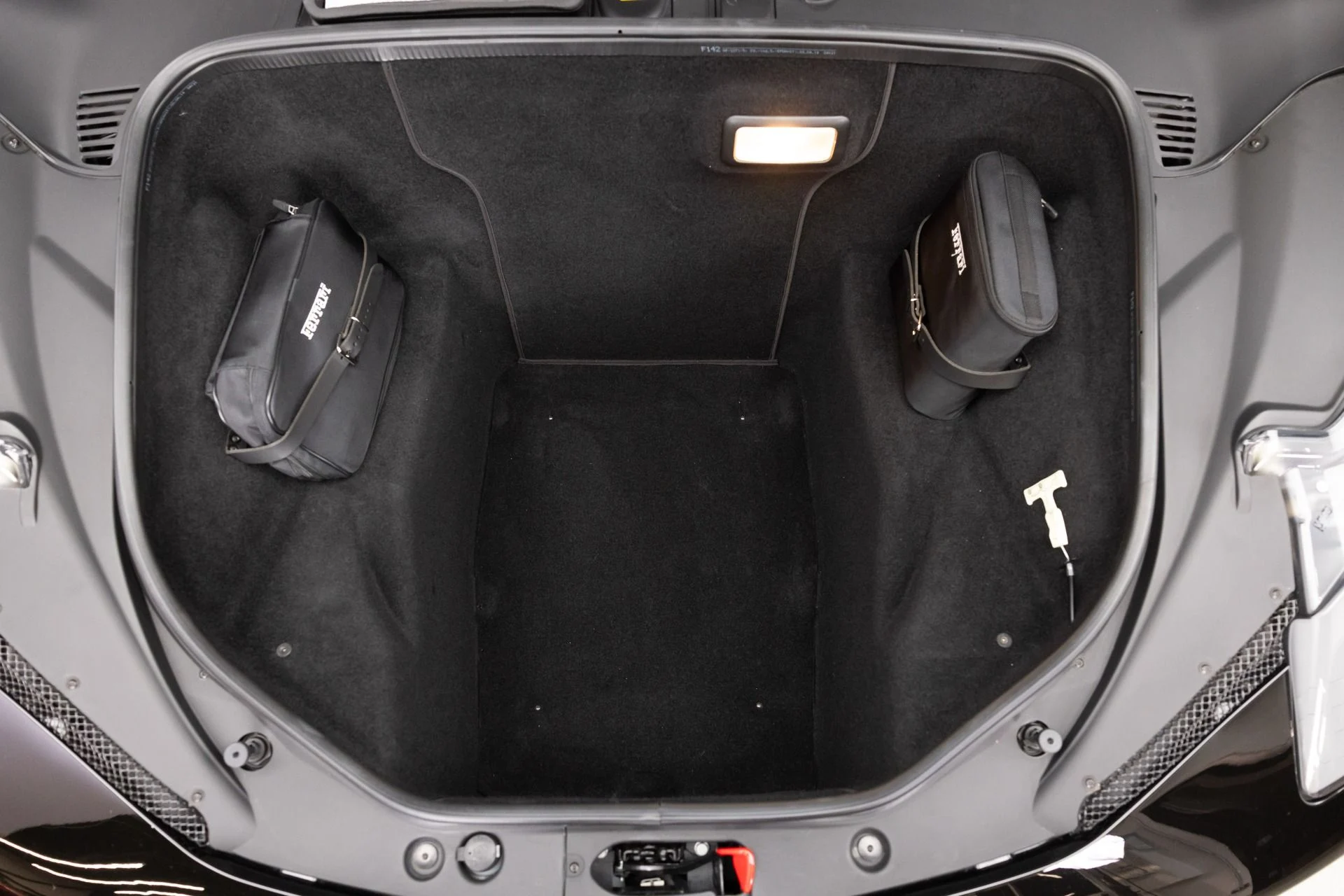 mph096_3683331086_Used_2015_Ferrari_458_Italia_1784229410_b2873d47d3