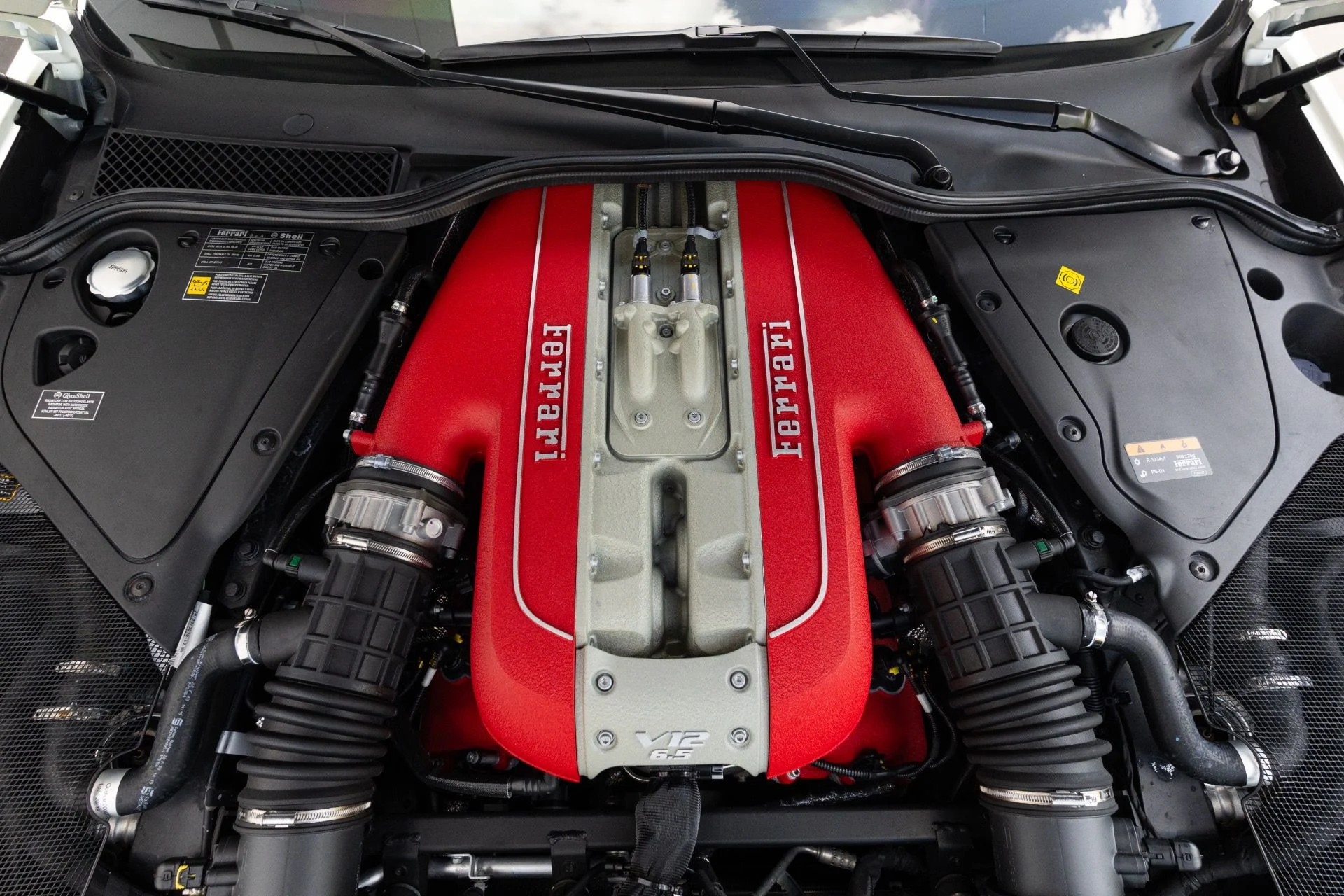 mph096_4100289951_Used_2021_Ferrari_812_GTS_1770760491_008990064c