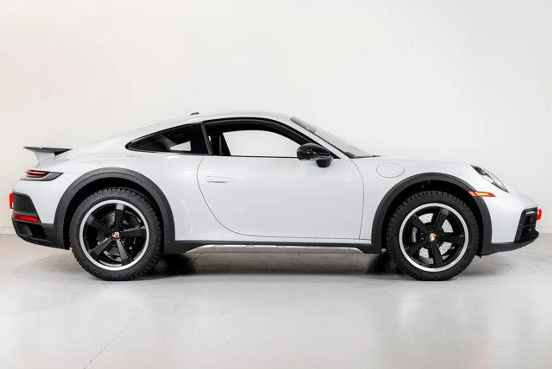 mph096_69449646_x6_FP_55_DO_5_Dlq_u_O_Rn9k_TXWUB_Ws_0986e0bbf4