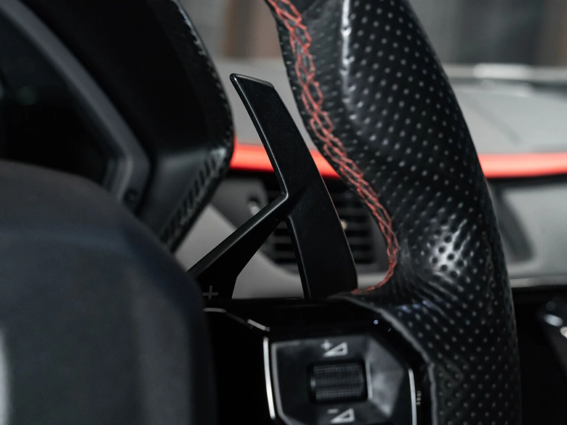 mph096_937236262_lamborghini_aventador_2017_500d967451