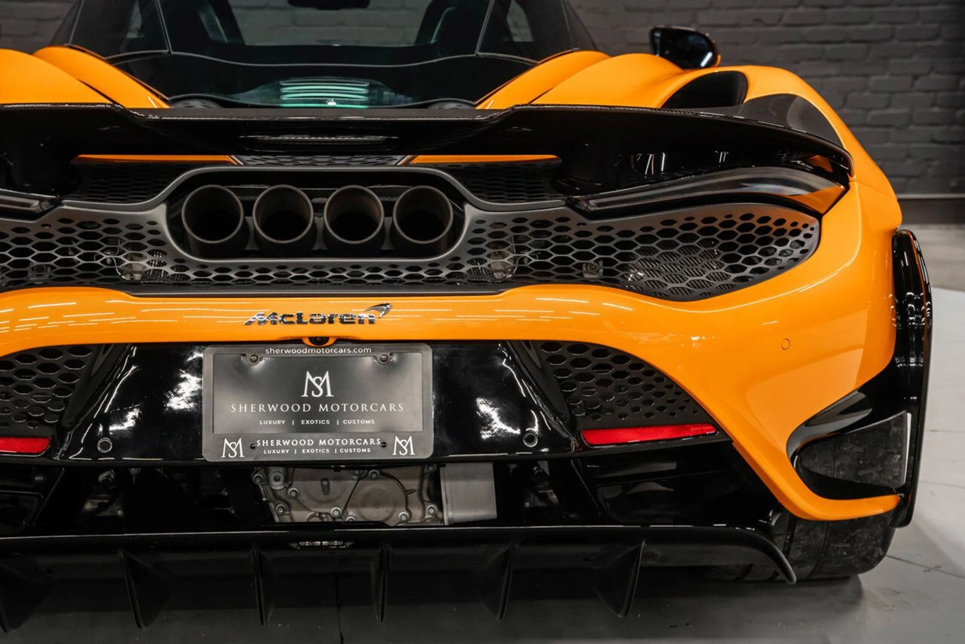mph097_1003880307_mclaren_765lt_2021_8b04d14b44