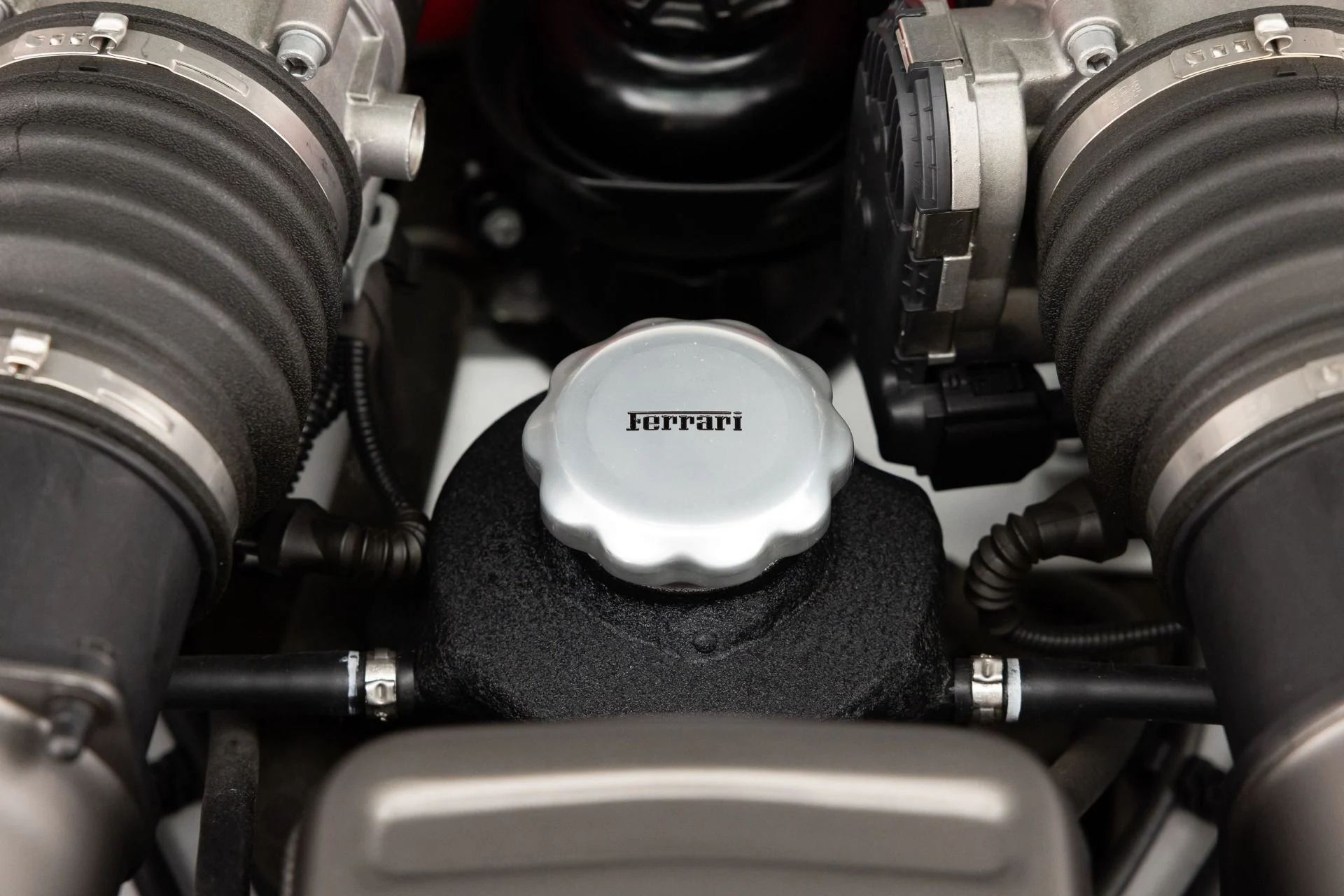 mph097_1004652077_Used_2007_Ferrari_F430_Spider_1790861289_ba1368b57c