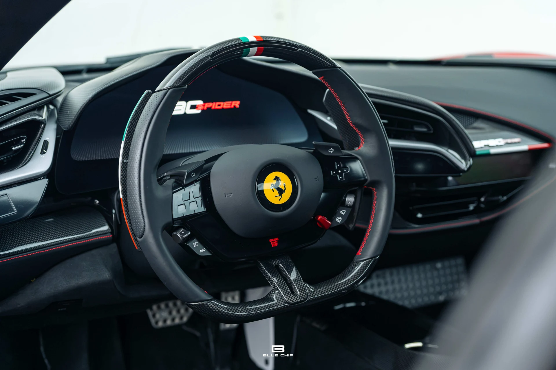 mph097_1120725407_6a6a8586b49f94456a16bddd_23796_202025_20_Ferrari_20_SF_90_20_Spider_20_Roso_20_Magma_98_244b0f53d7