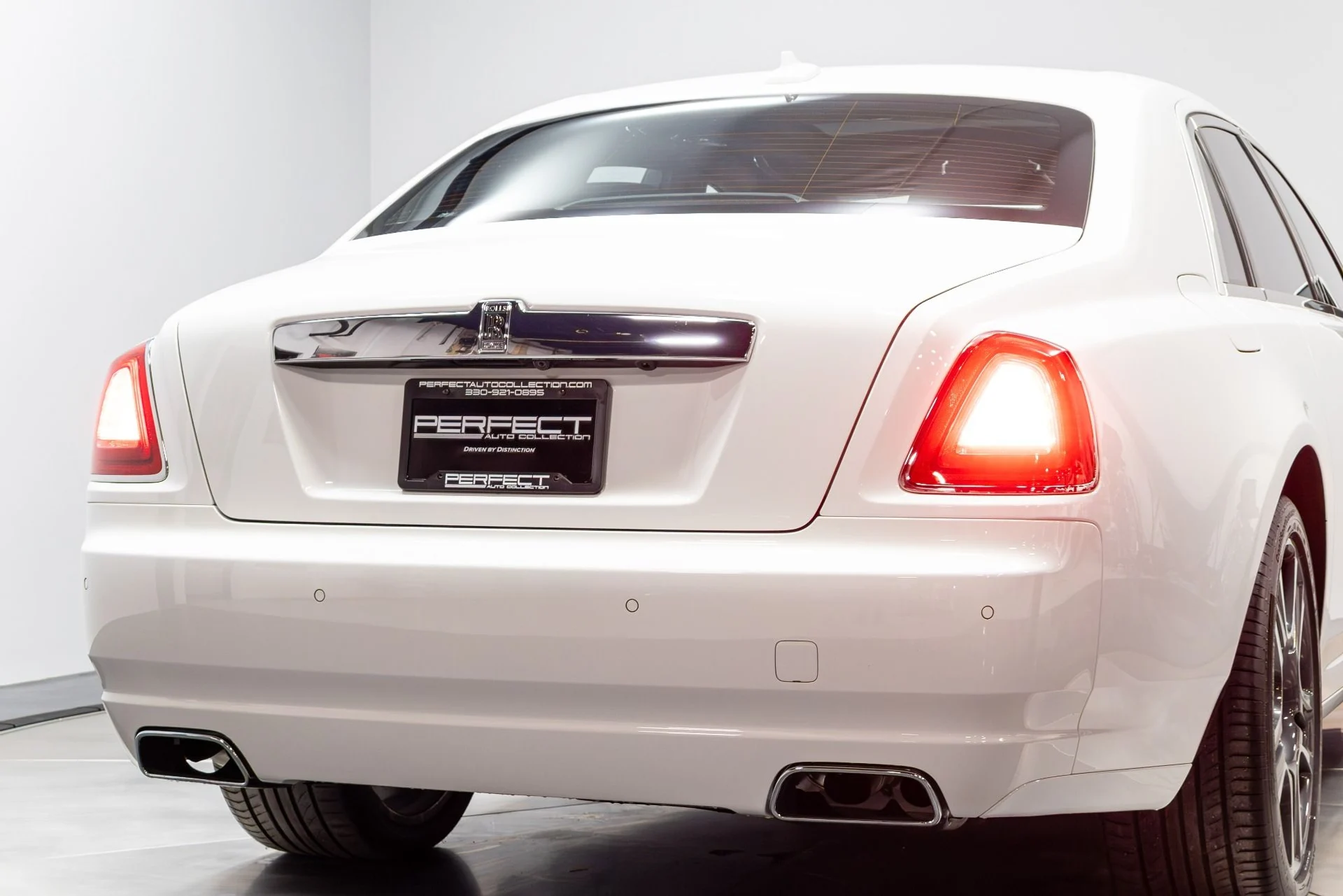 mph097_1412859678_Used_2016_Rolls_Royce_Ghost_1775019332_e5f2e2c19c