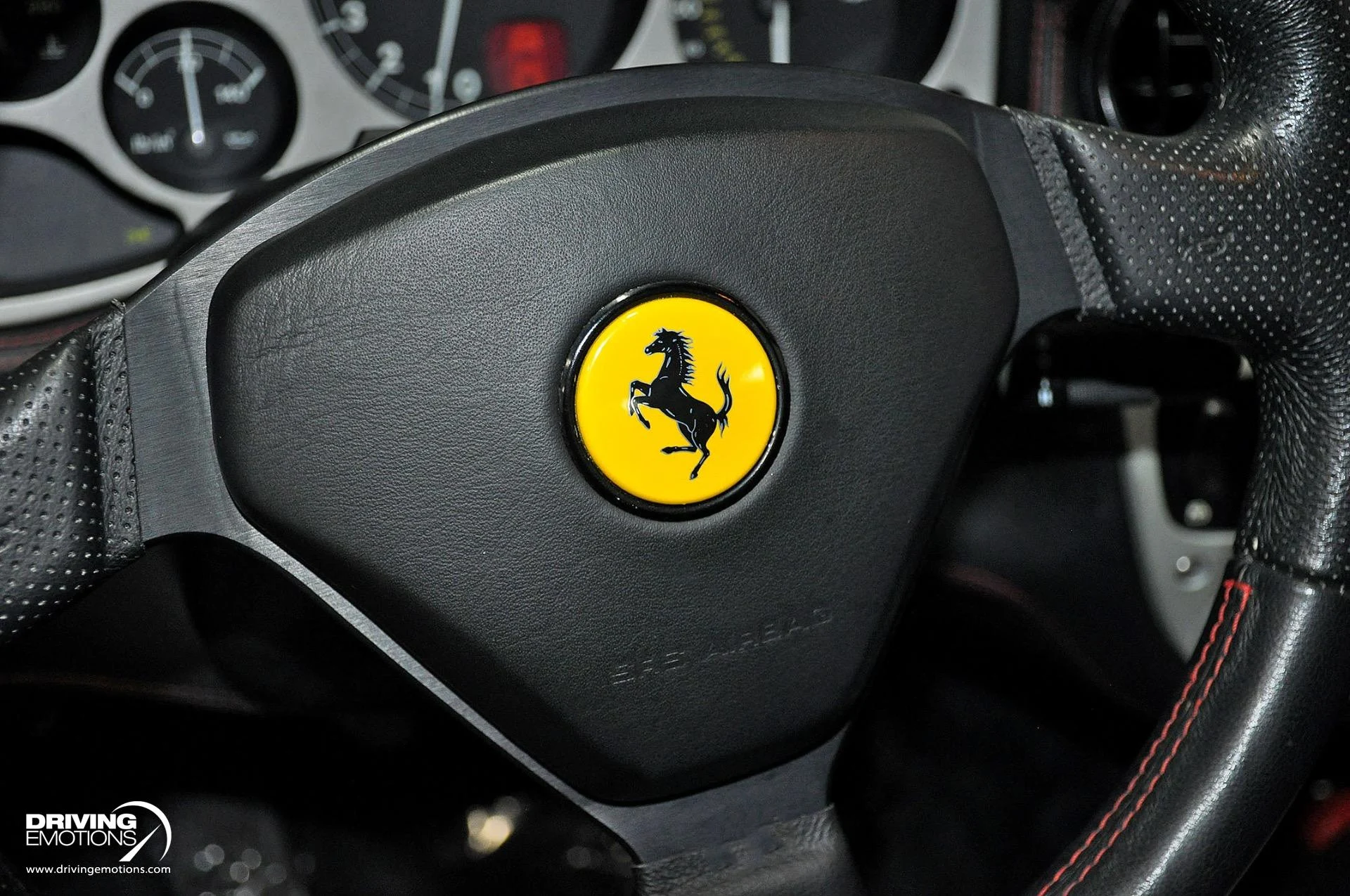 mph097_1482889410_824_p98_l_ea44e7c3e6