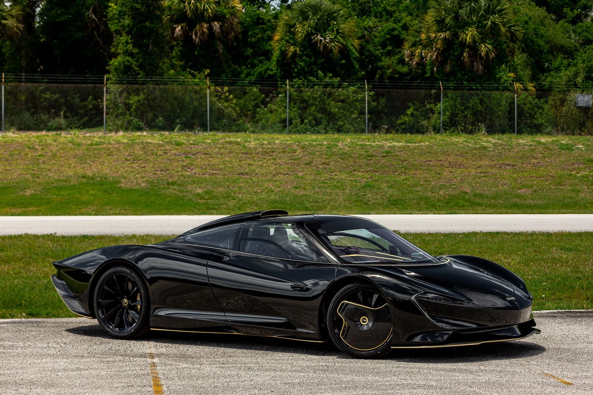 mph097_1529416142_251_p98_l_e472a54c2a