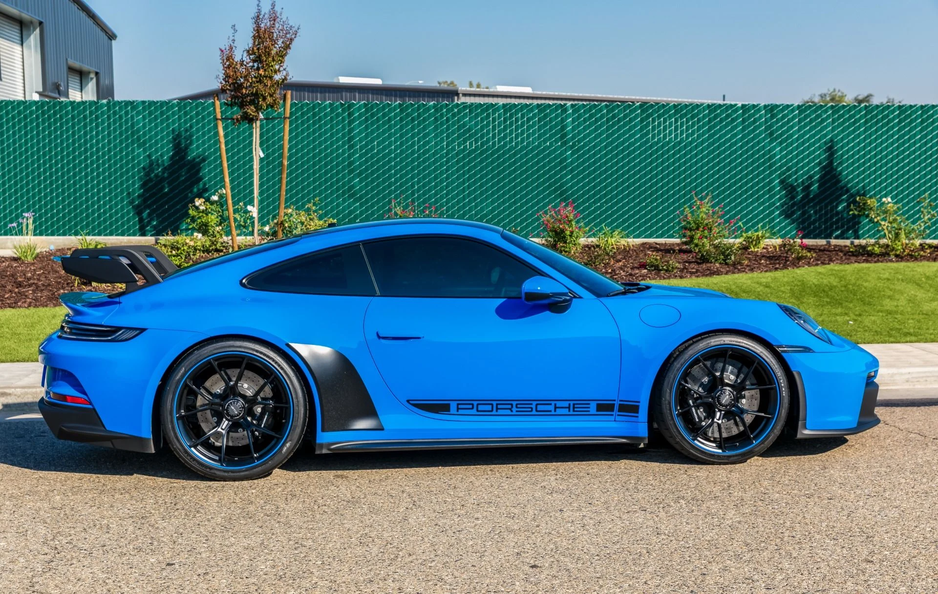 mph097_1771104333_Used_2022_Porsche_911_GT_3_1769043467_548f202733