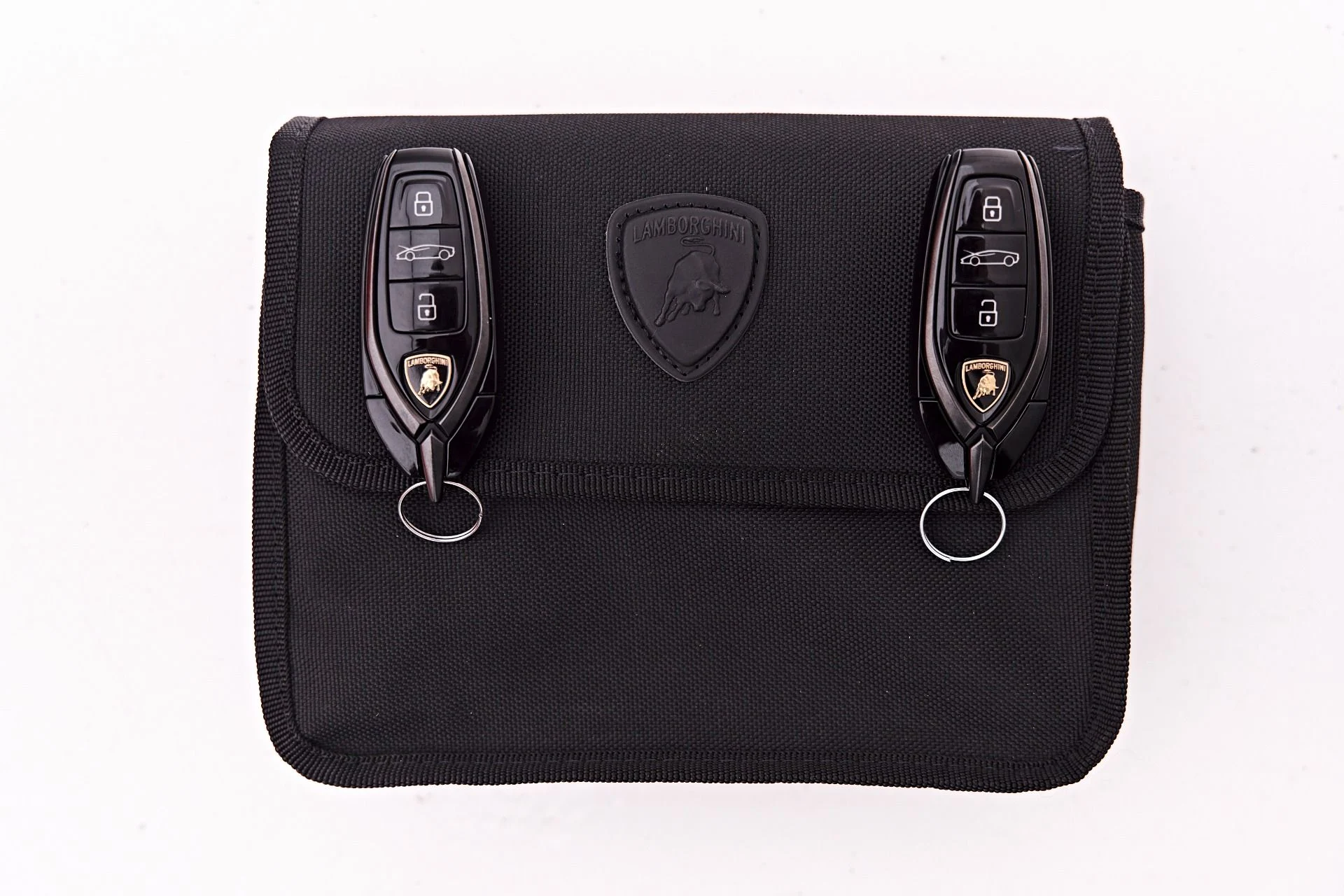 mph097_1820365993_Used_2024_Lamborghini_Revuelto_Base_1786151063_3bb333e020
