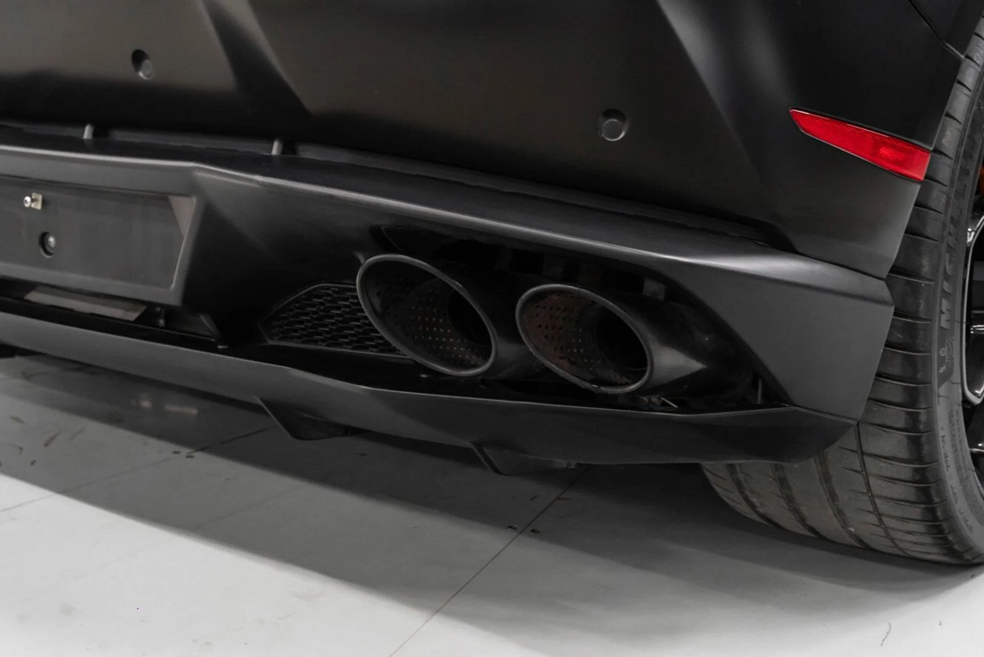 mph097_2121307980_lamborghini_huracan_2016_8248ccae67