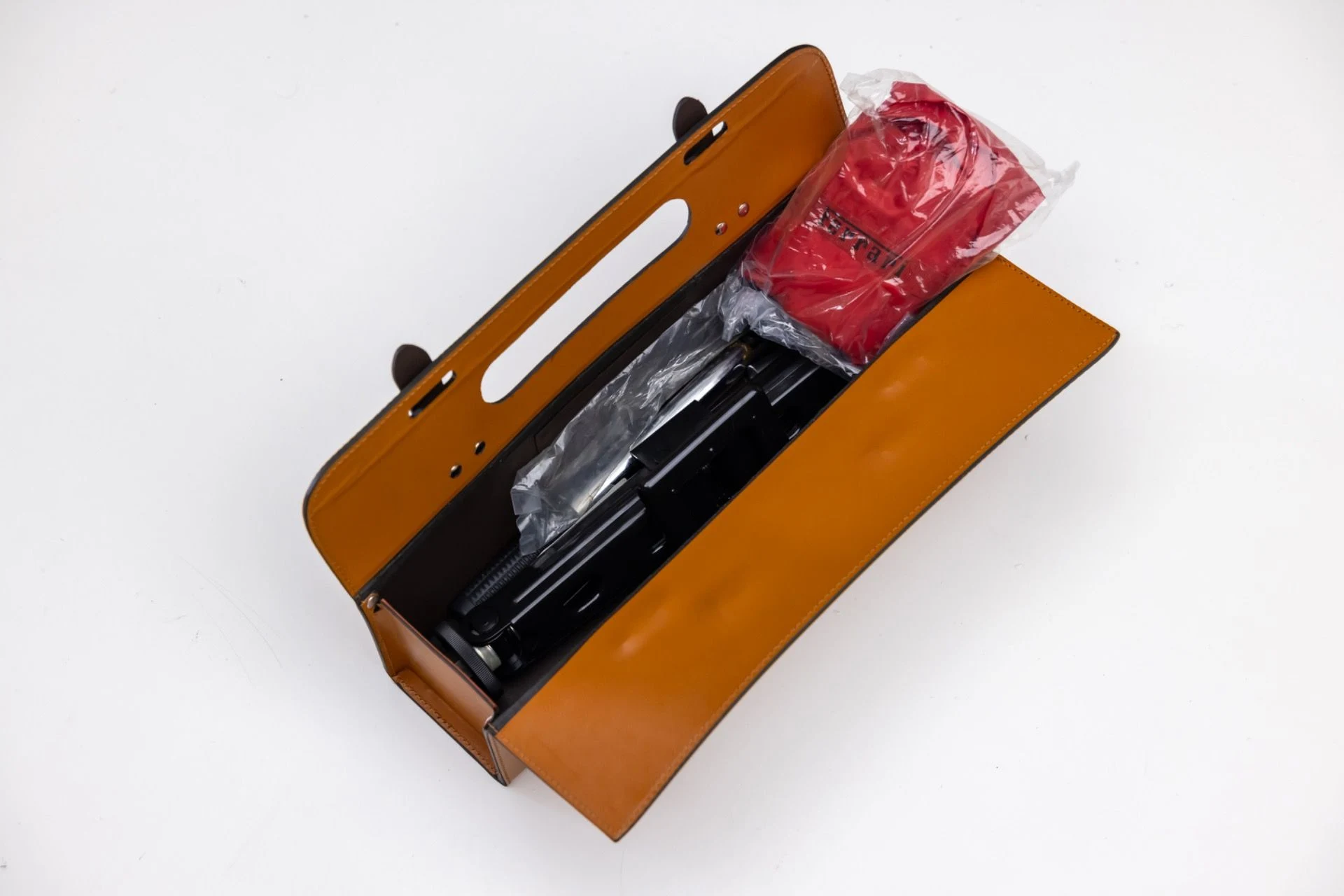 mph097_221613788_13488_p98_l_29e189d56a