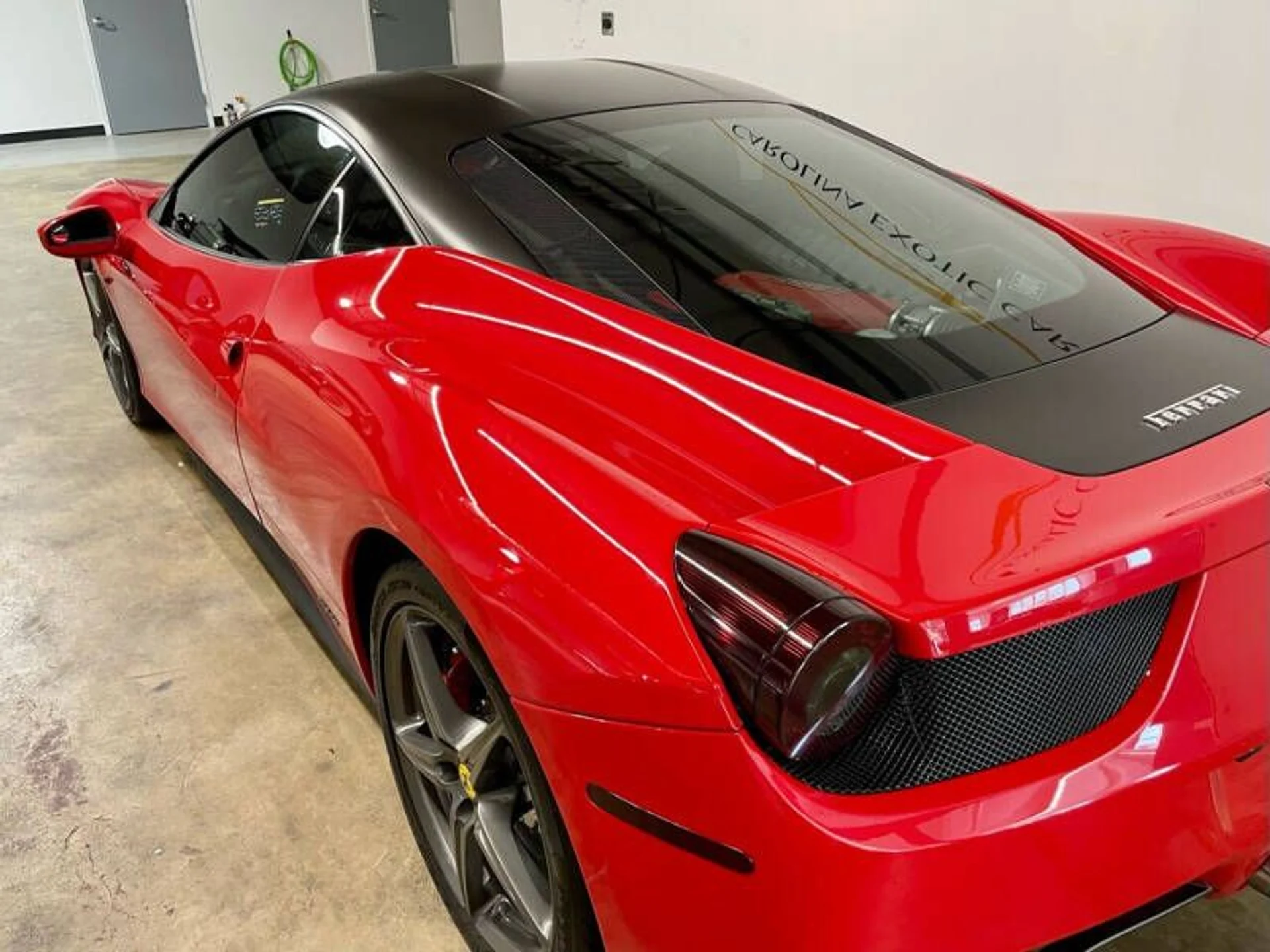 mph097_2302994041_2012_ferrari_458_italia_base_2dr_coupe_8b4438943a