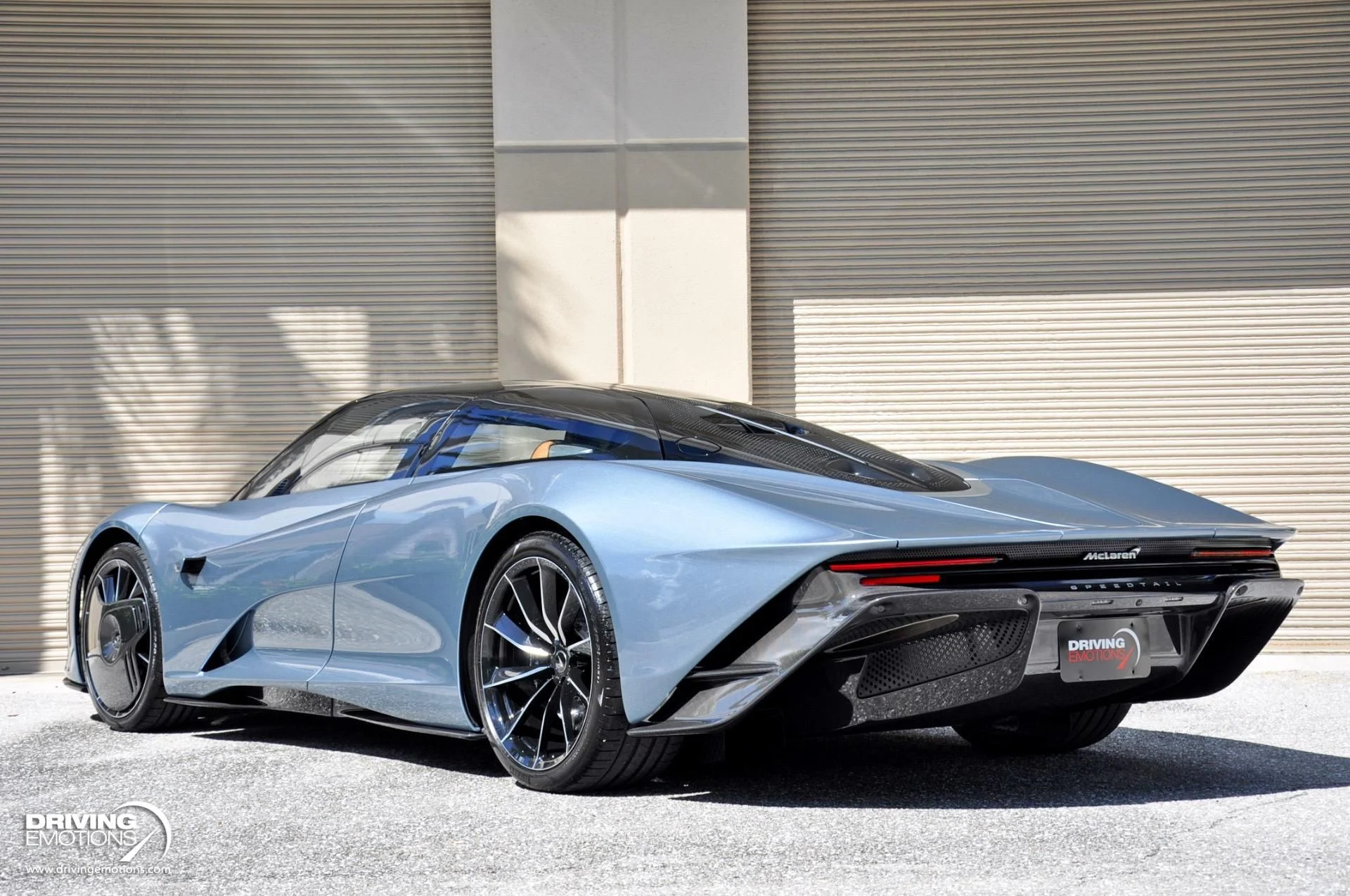 mph097_2483926796_821_p98_l_9144b9cce2