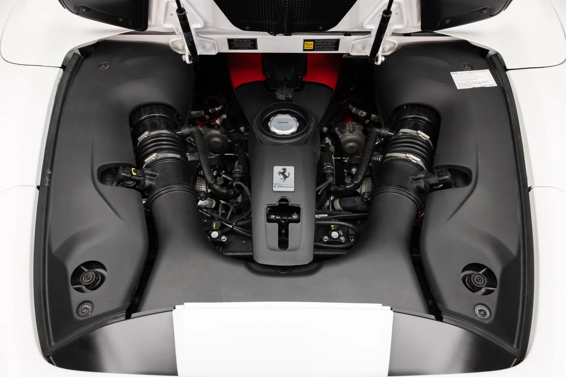 mph097_2570623165_Used_2022_Ferrari_F8_Spider_1789581635_6b4f9f9949