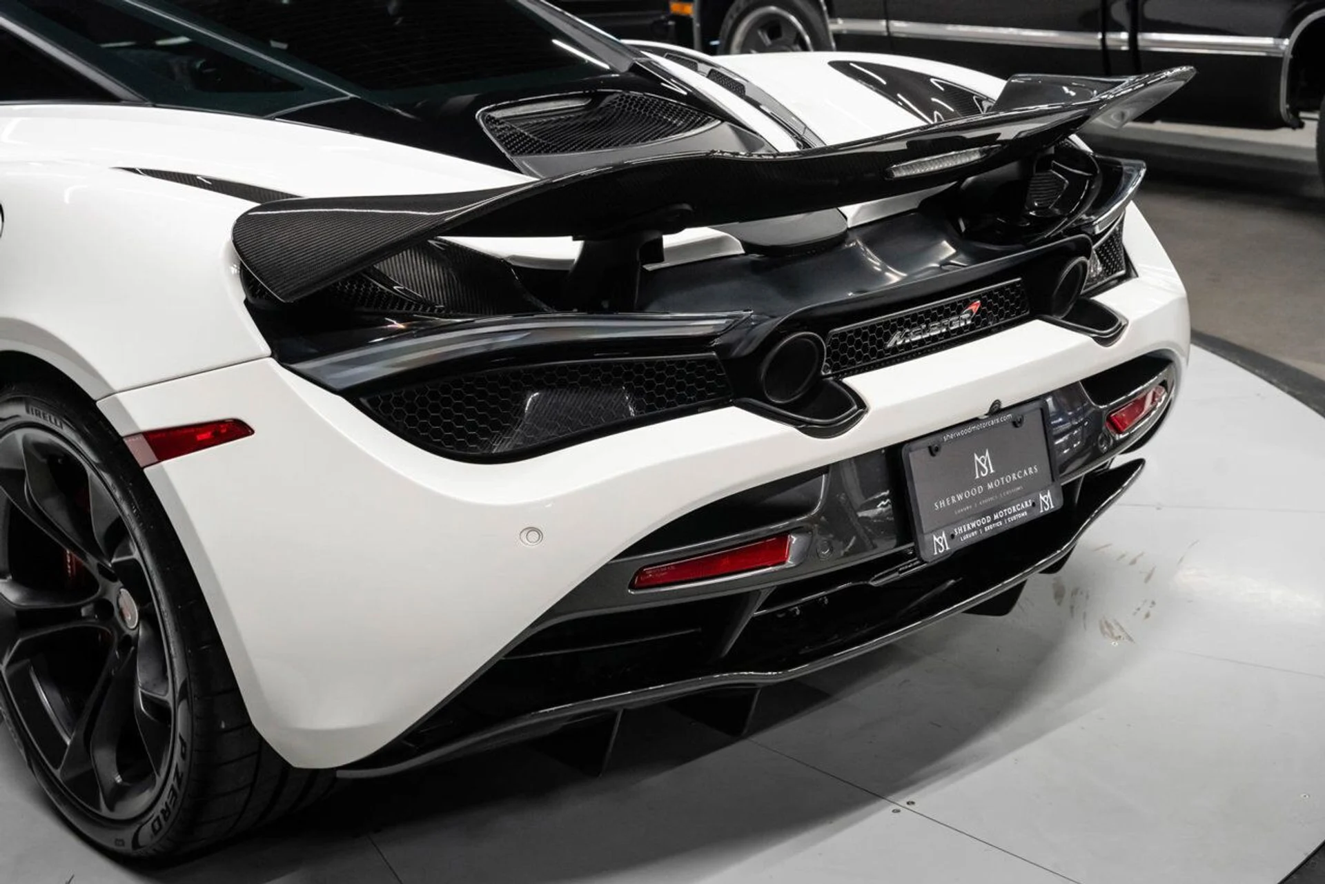 mph097_2785969365_mclaren_720s_2018_07e5b04421
