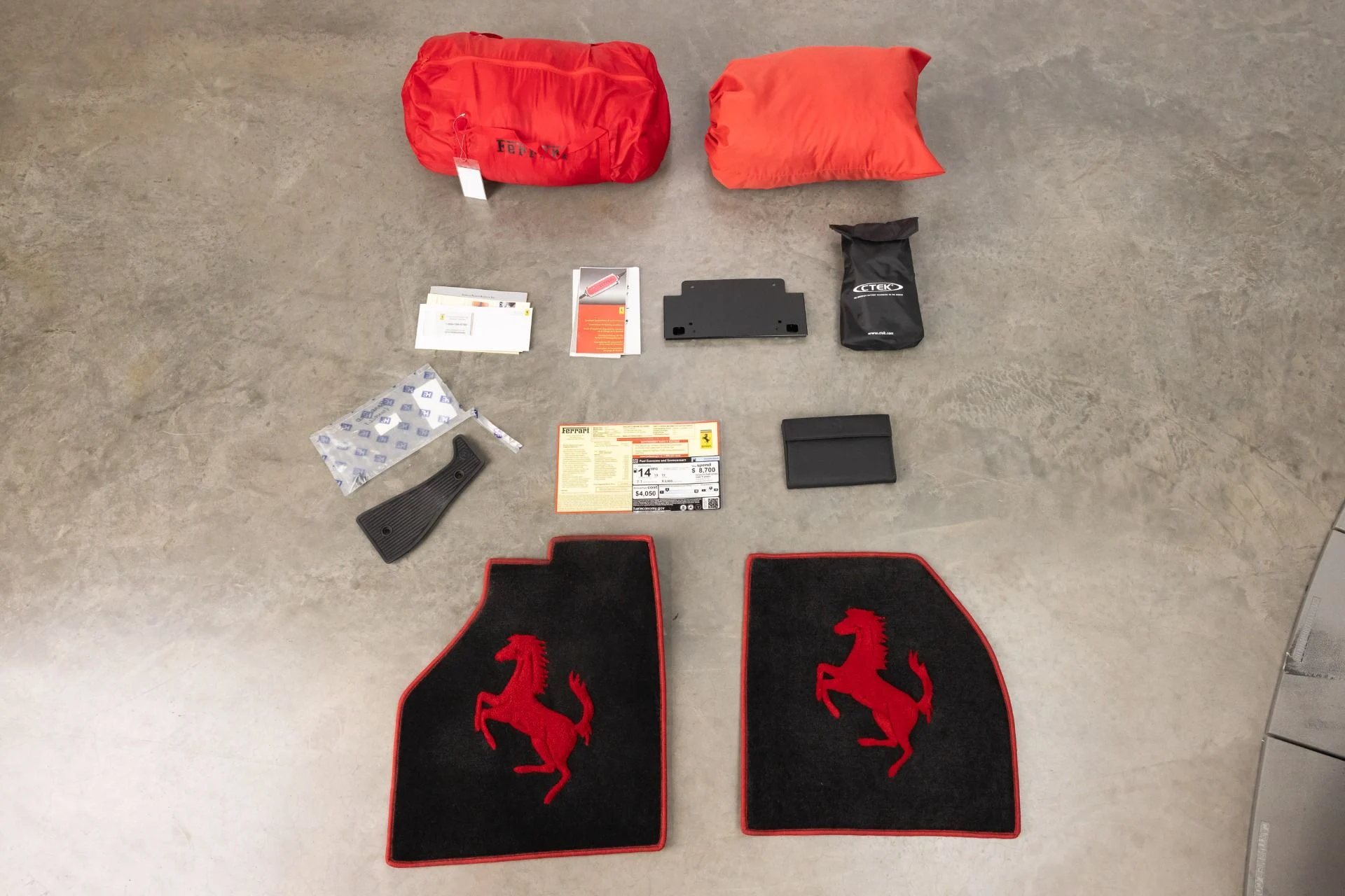 mph097_3429456126_Used_2015_Ferrari_458_Italia_1784229410_4c0d987d72