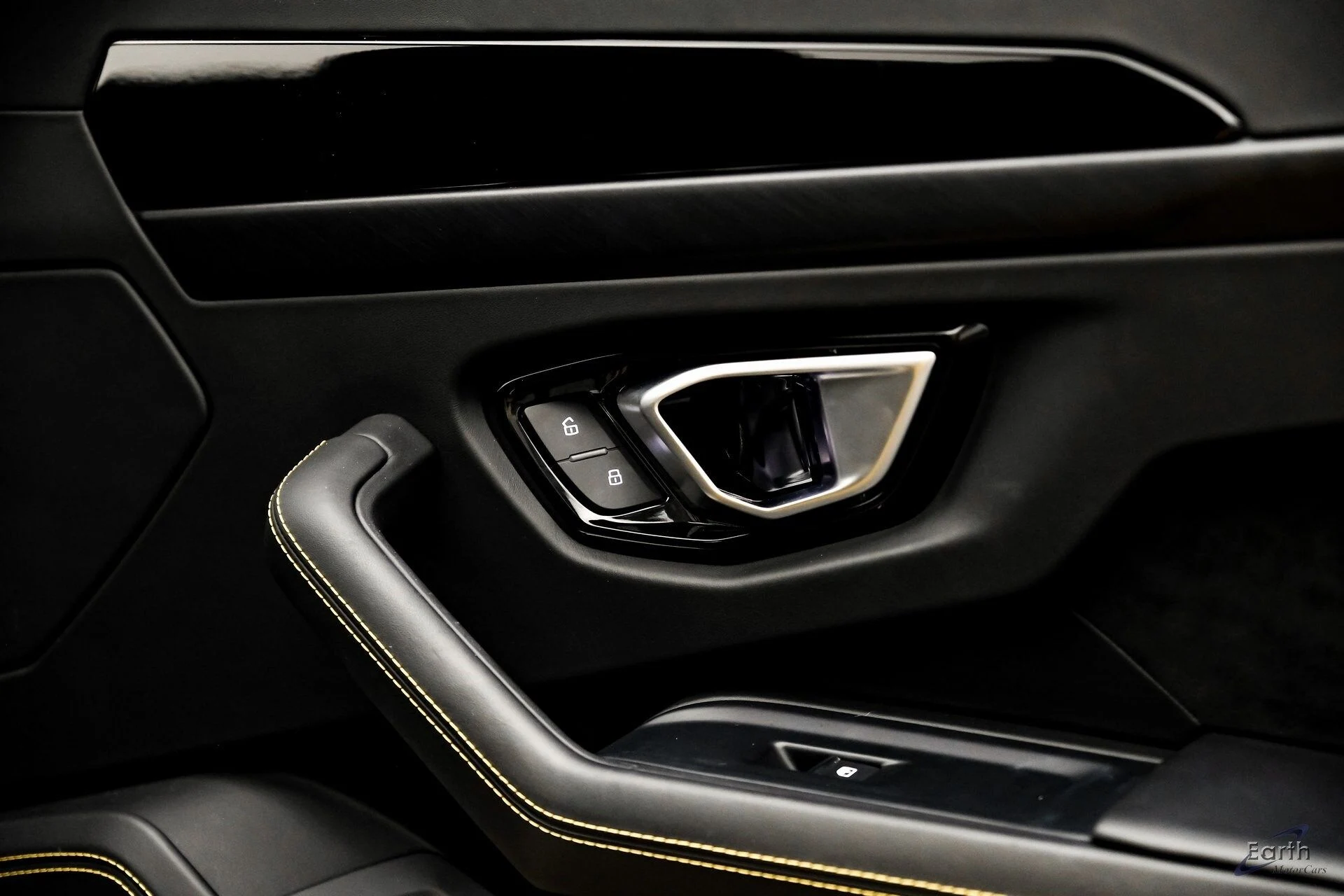 mph097_3892283930_f7919dc195e80fa9facba45125482889x_78abf16240