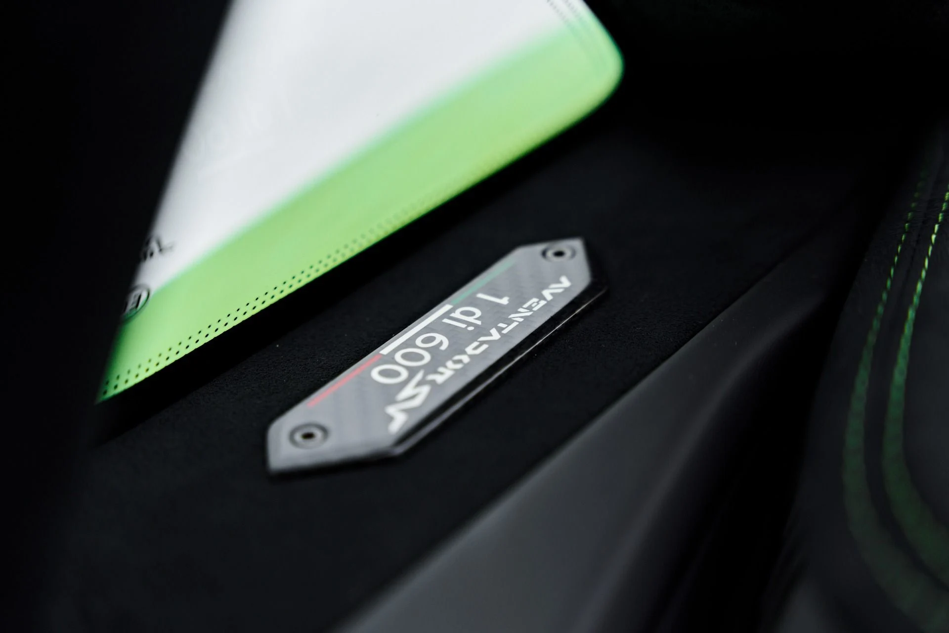 mph097_4065714587_Used_2016_Lamborghini_Aventador_LP_750_4_Super_Veloce_1791227611_fdde11f69e