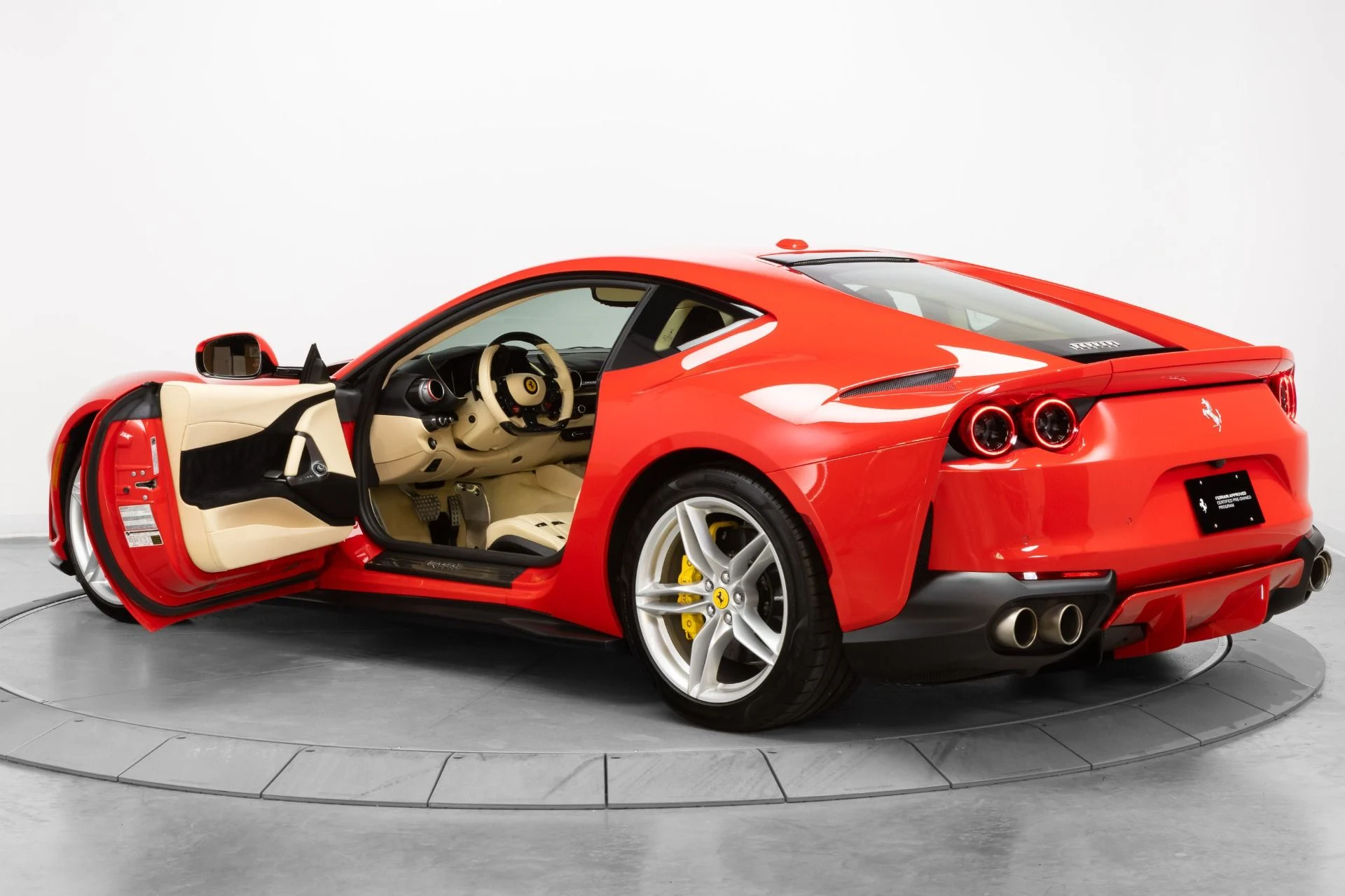 mph097_4071908443_Used_2018_Ferrari_812_Superfast_1775055143_d8990ac0bd