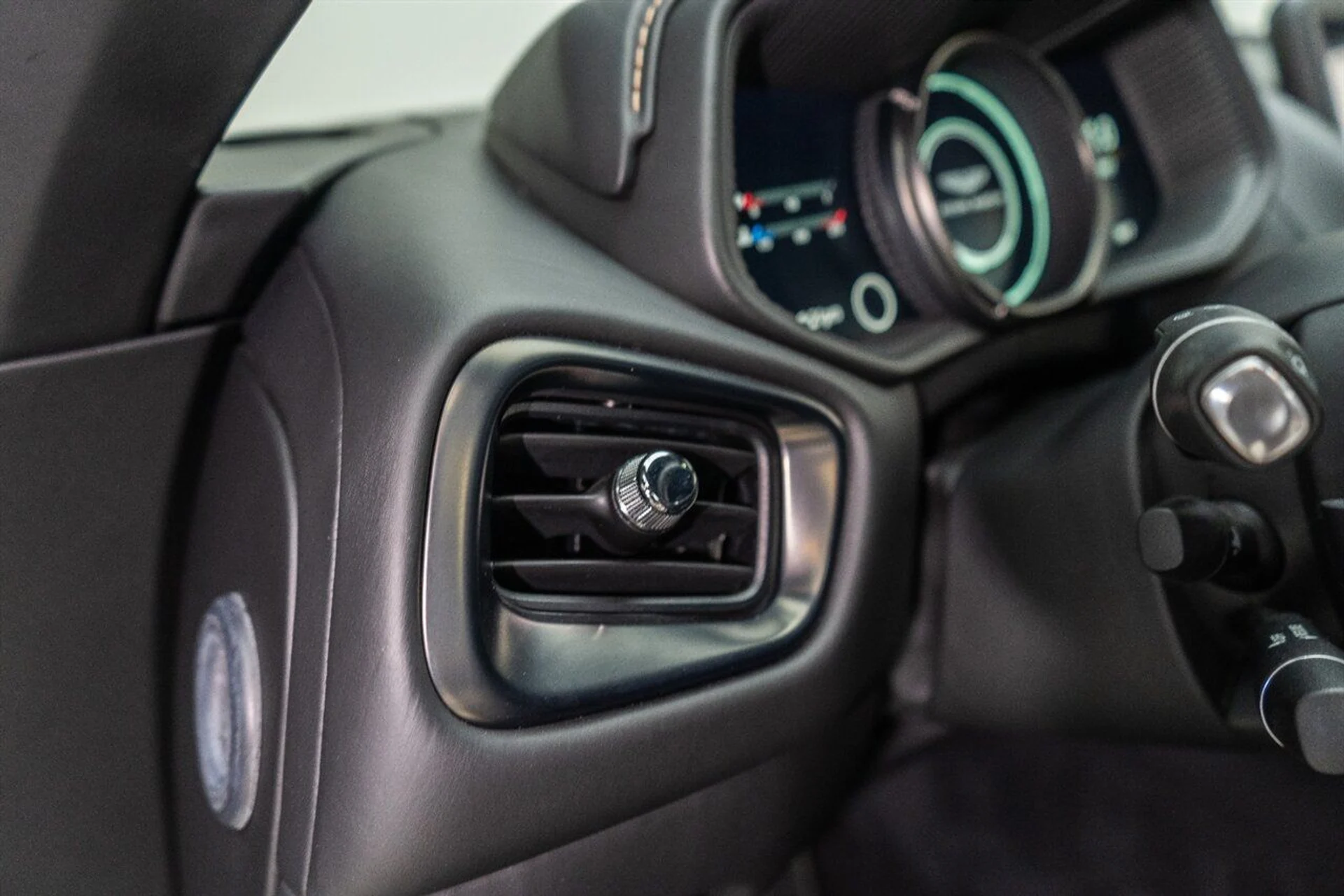 mph098_1429313735_c7be4551ae_1280_691f40382d