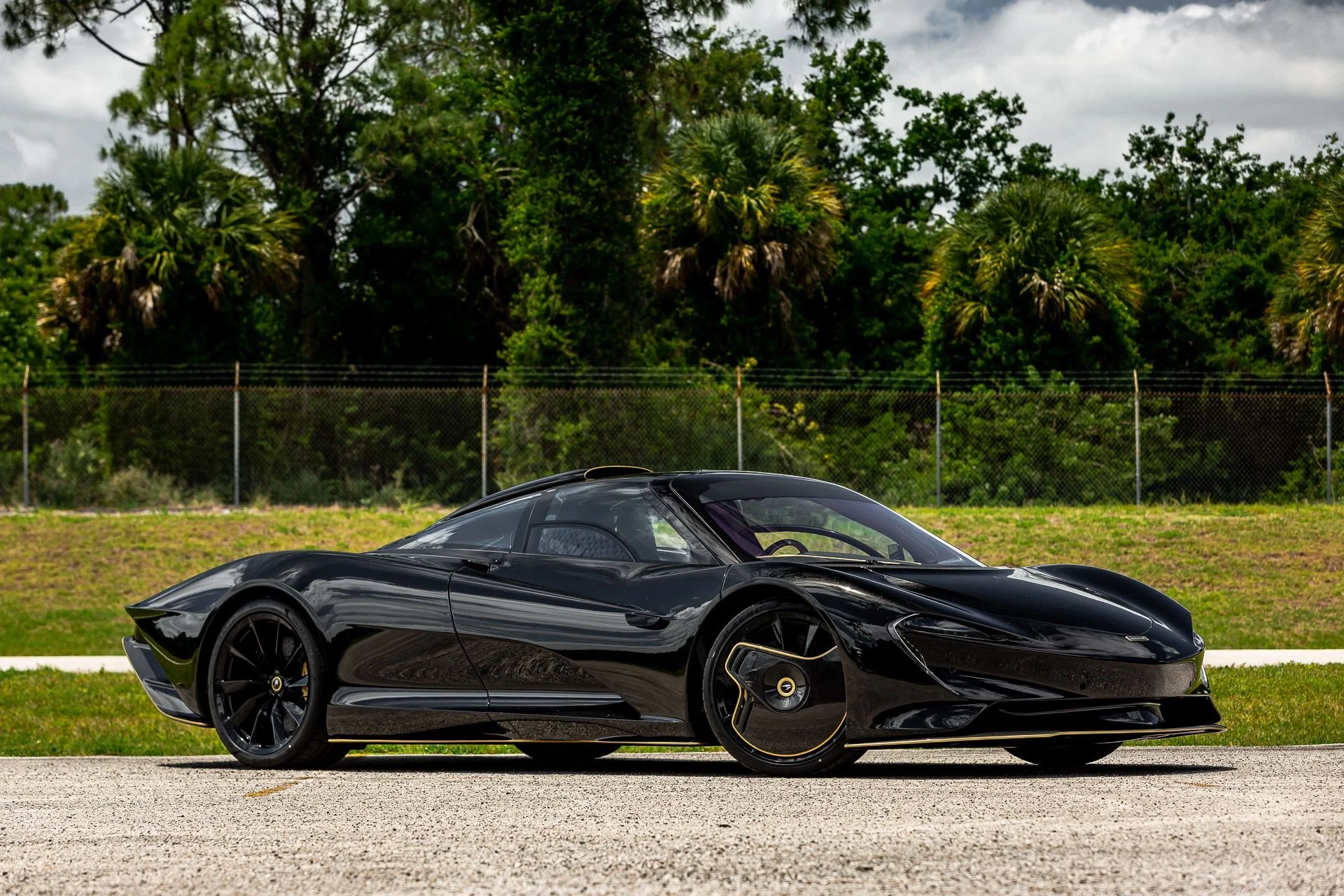 mph098_1516287919_Used_2020_Mc_Laren_Speedtail_XP_10_Bespoke_224d1868cf
