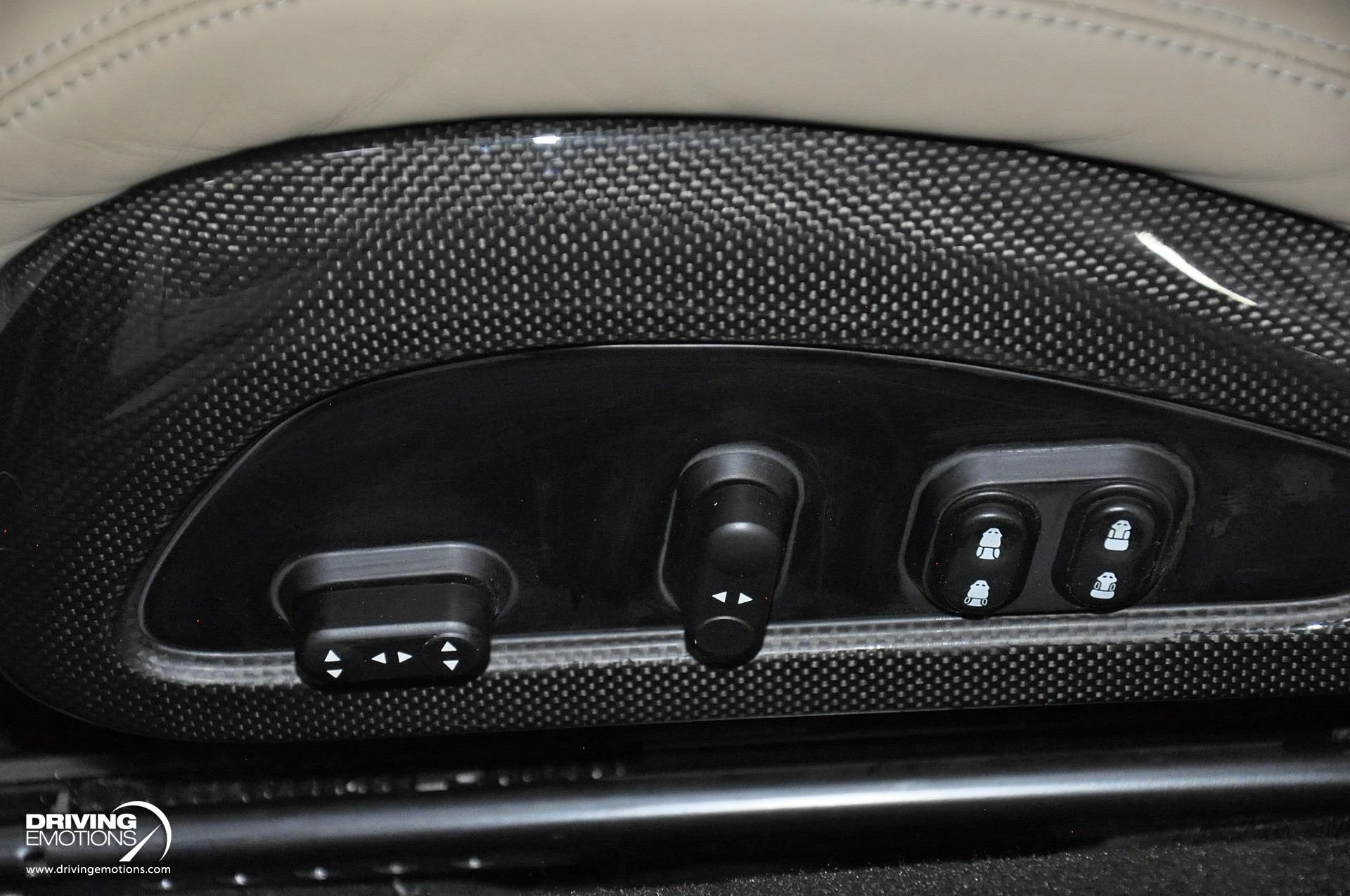 mph098_1600361807_867_p99_l_f9bca46c28