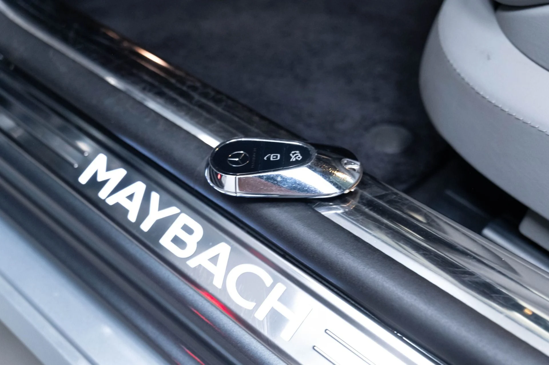 mph098_1857653127_Used_2024_Mercedes_Benz_S_Class_Maybach_S_680_4_MATIC_1783529476_4d6790020f