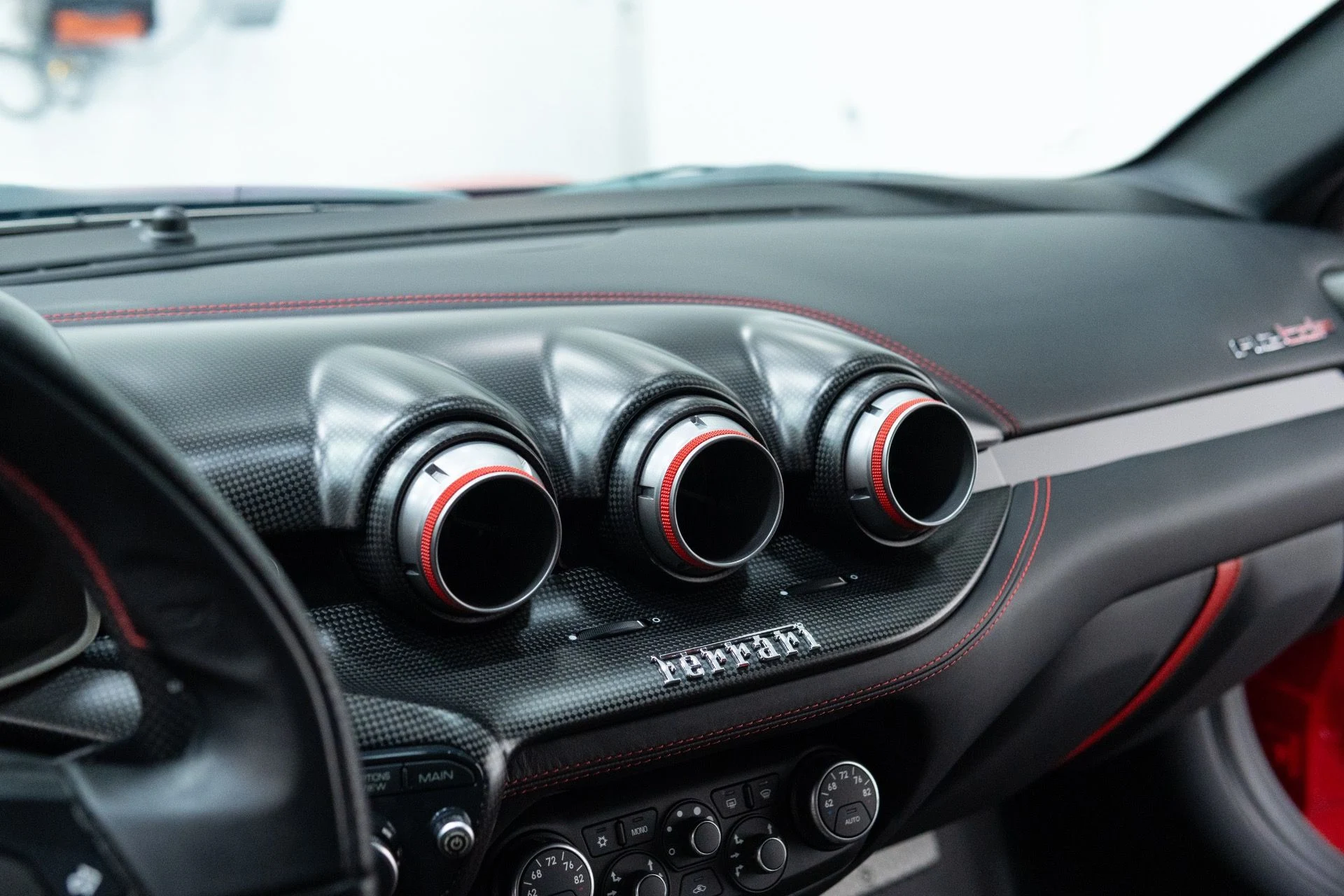 mph098_2322403391_Used_2017_Ferrari_F12tdf_1788471792_0833b7c229
