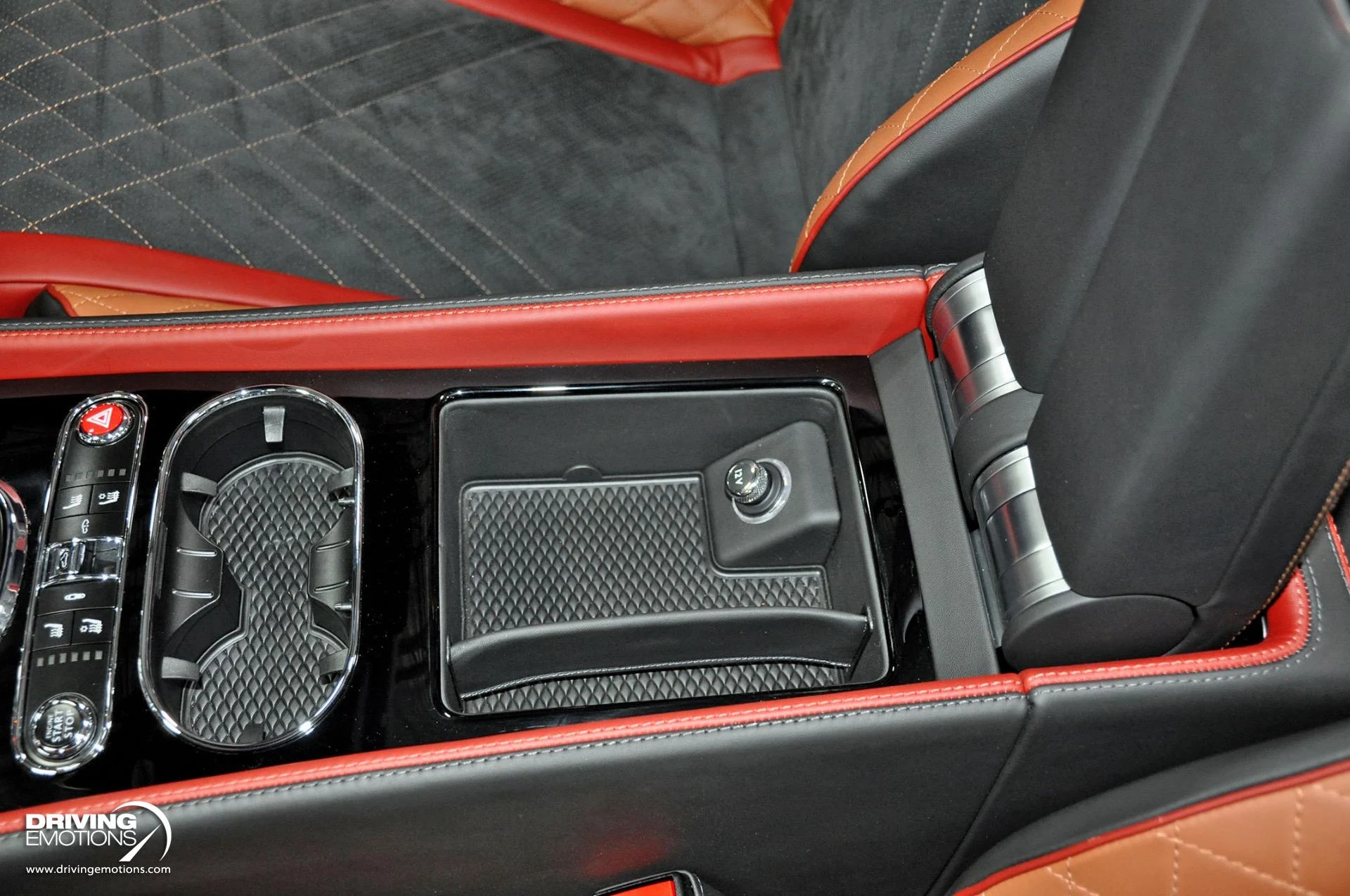 mph098_2728594240_891_p99_l_fd5d1fcc20