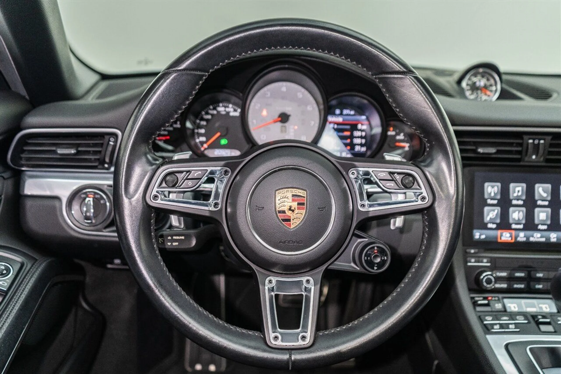 mph098_2982540966_7c0c480fdd_1280_13fb309234