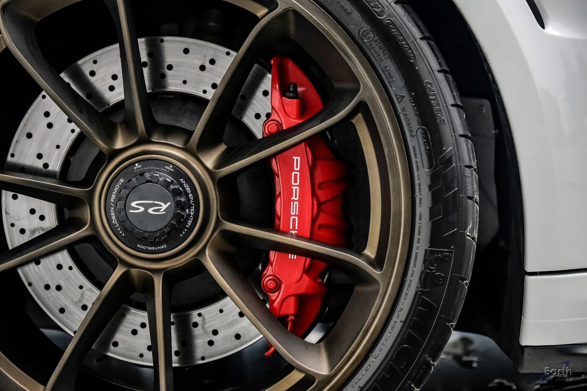 mph098_3044049298_ab2a99e5b746cafdc34932e55d52144ex_33ec19d7a7