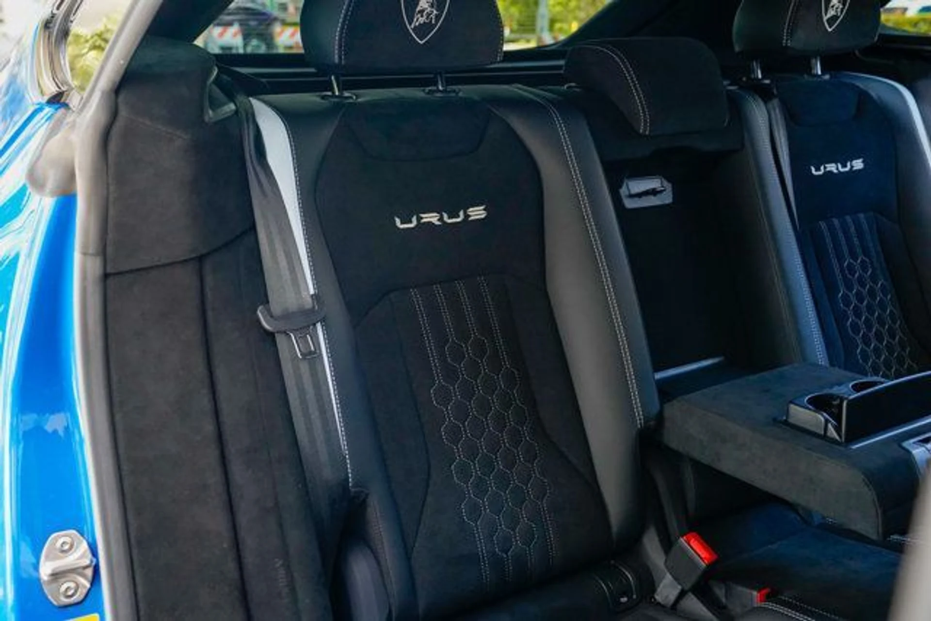 mph098_3324911491_used_2024_lamborghini_urus_performanteawd_14354_22887761_99_640_00ca26ebed