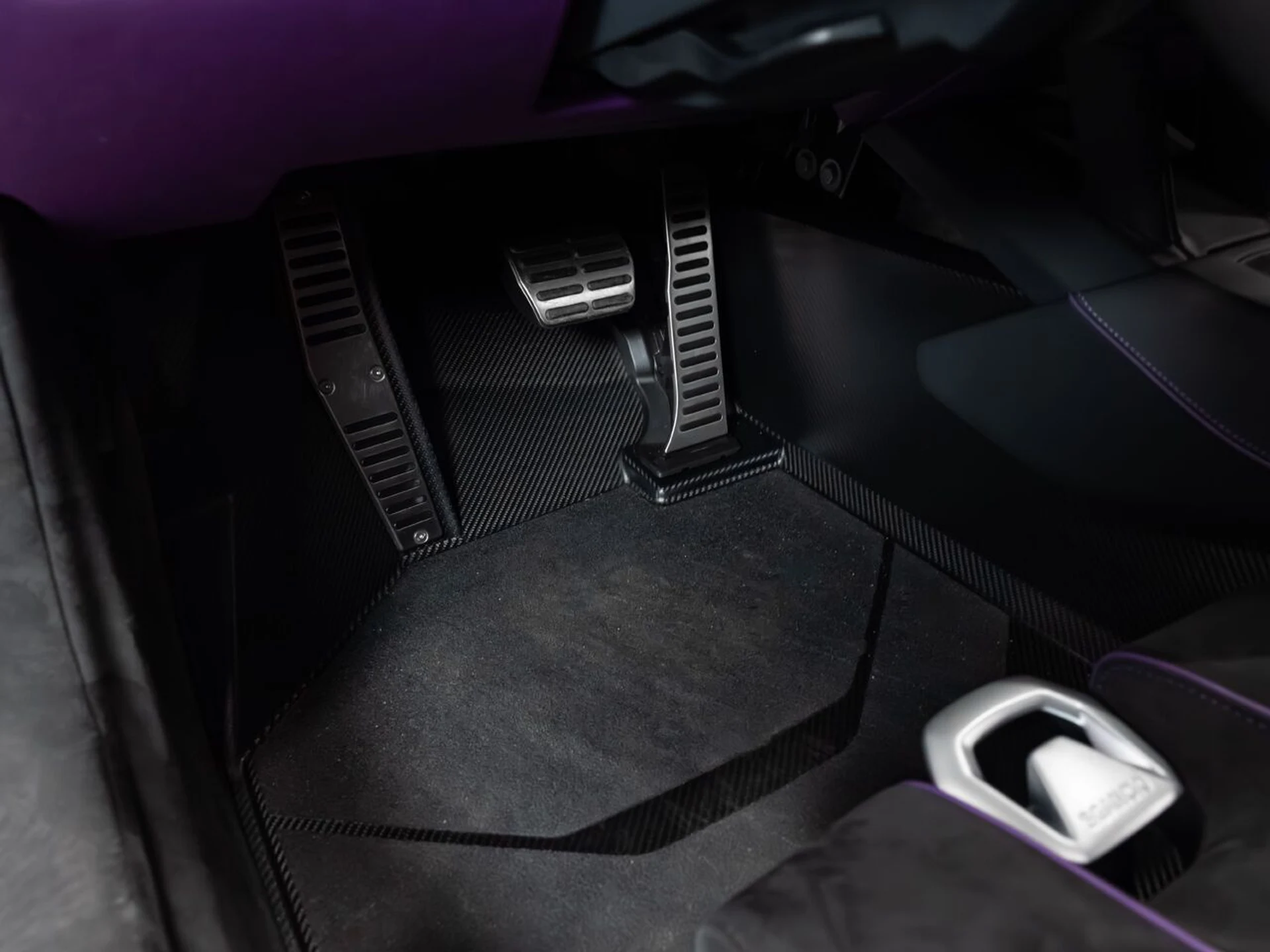 mph098_3985116236_lamborghini_huracan_tecnica_2023_96050cff2e