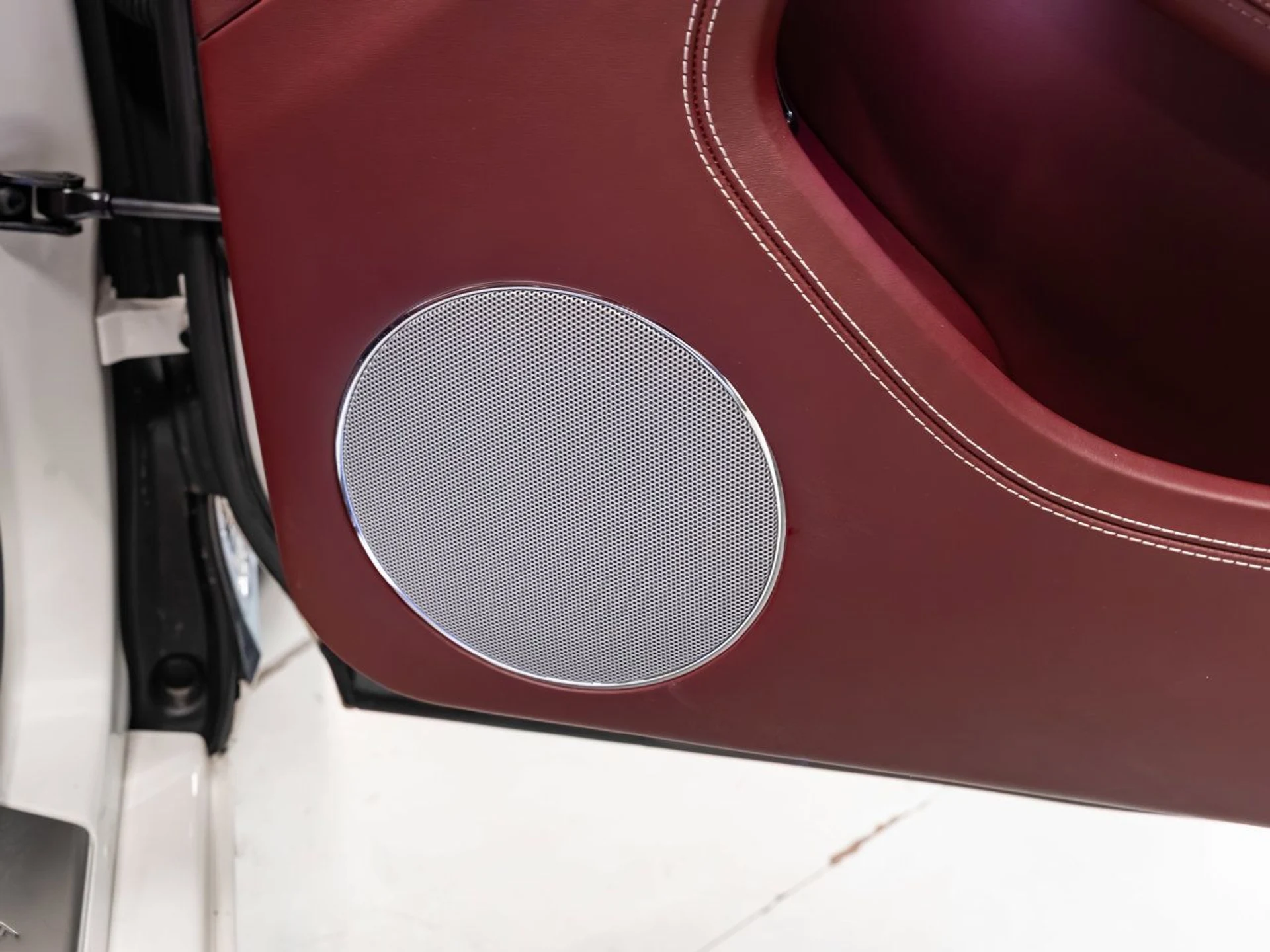 mph098_4272526740_bentley_continental_2020_a0eb1aa442