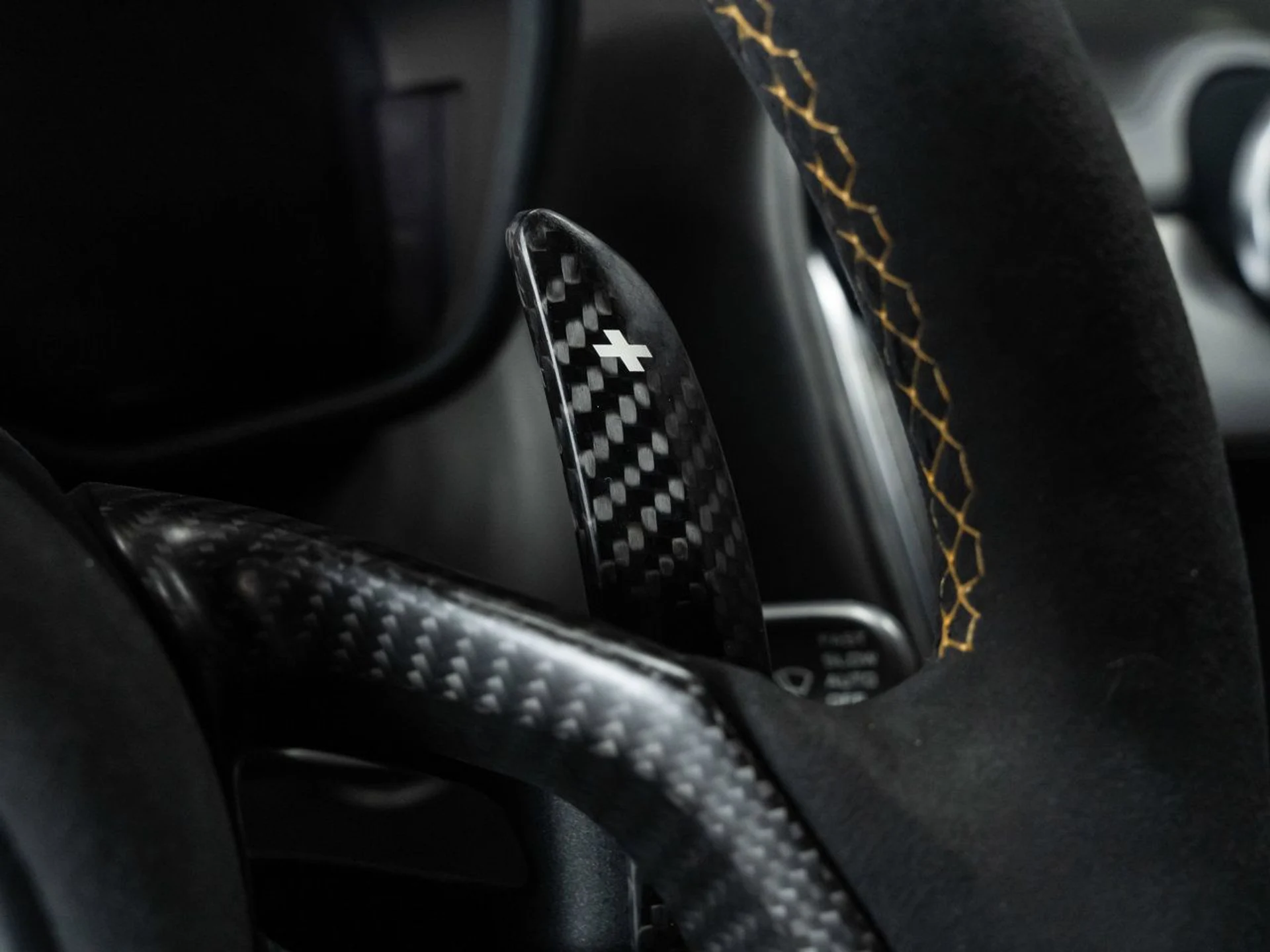 mph099_1128030011_mclaren_570s_2017_dae2b7579b