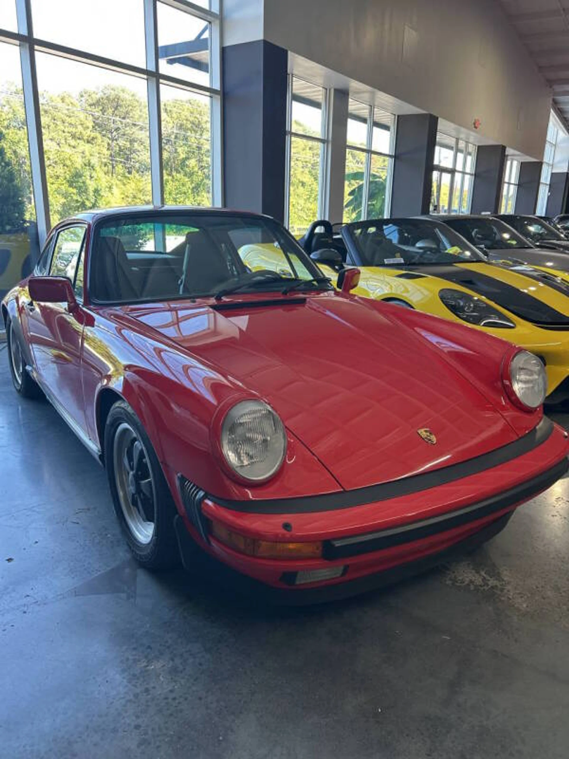 mph099_1797618065_1985_porsche_911_carrera_2dr_coupe_1b74a0bb9d