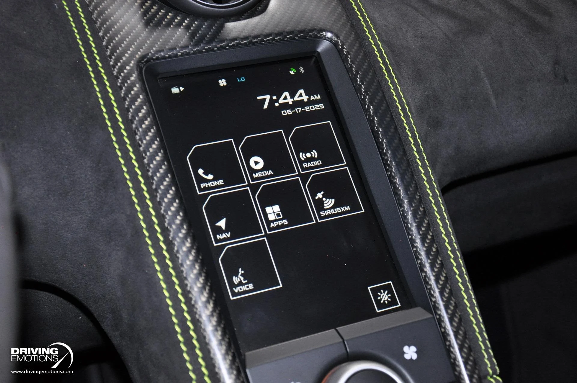 mph099_1851442914_855_p100_l_a1dffb21e0