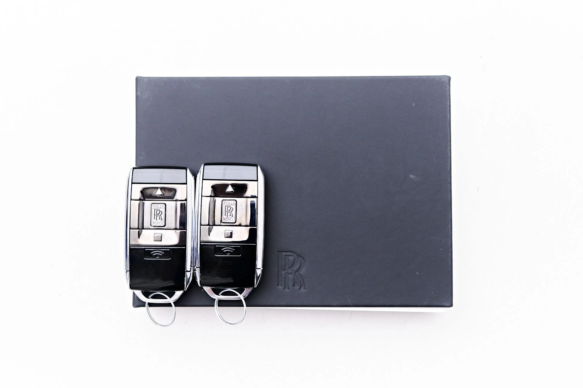mph099_2029850203_Used_2023_Rolls_Royce_Ghost_1755200436_86d4b4732a