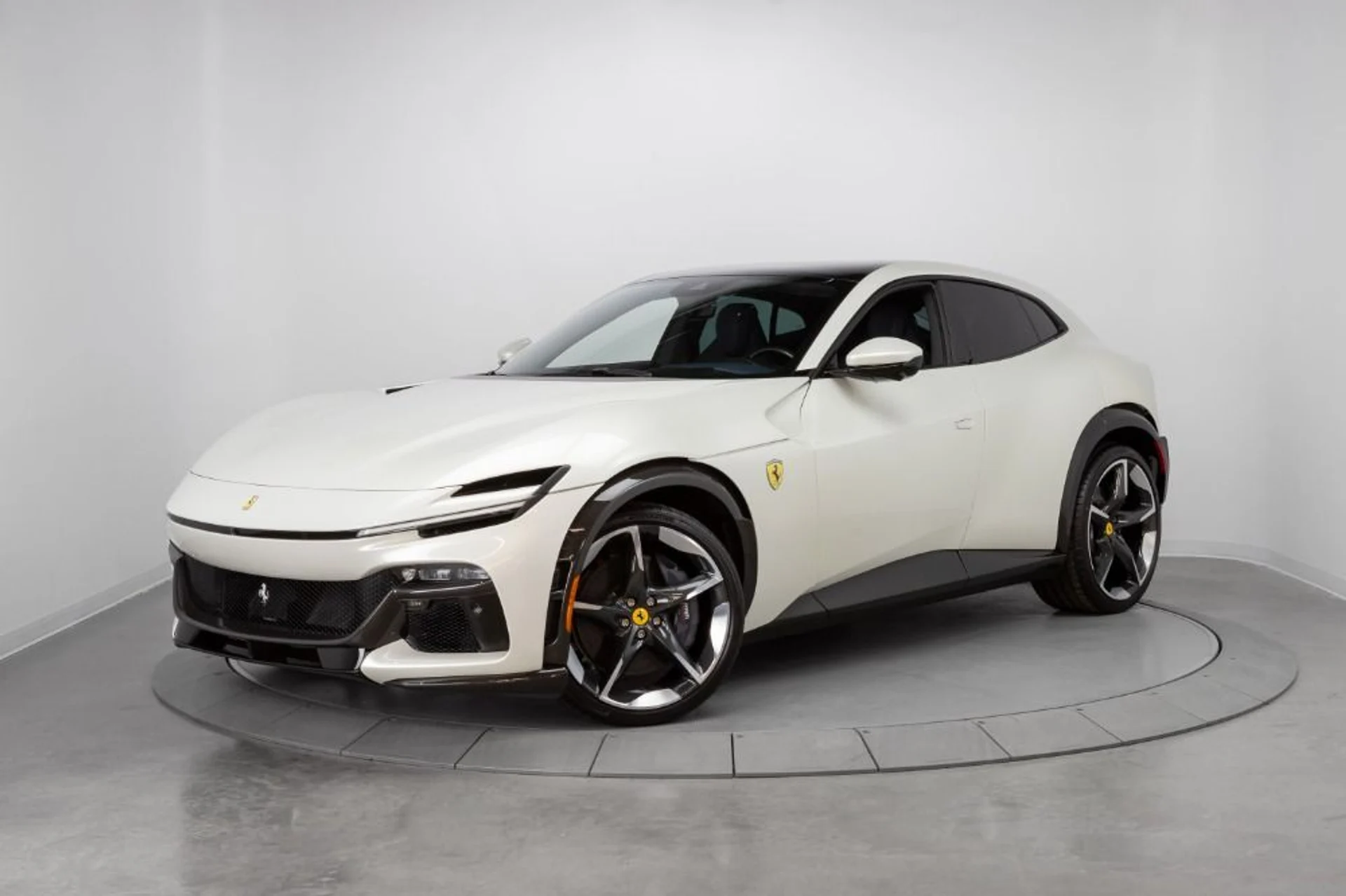 mph099_2552441343_Used_2023_Ferrari_Purosangue_1709735813_0af4a13732