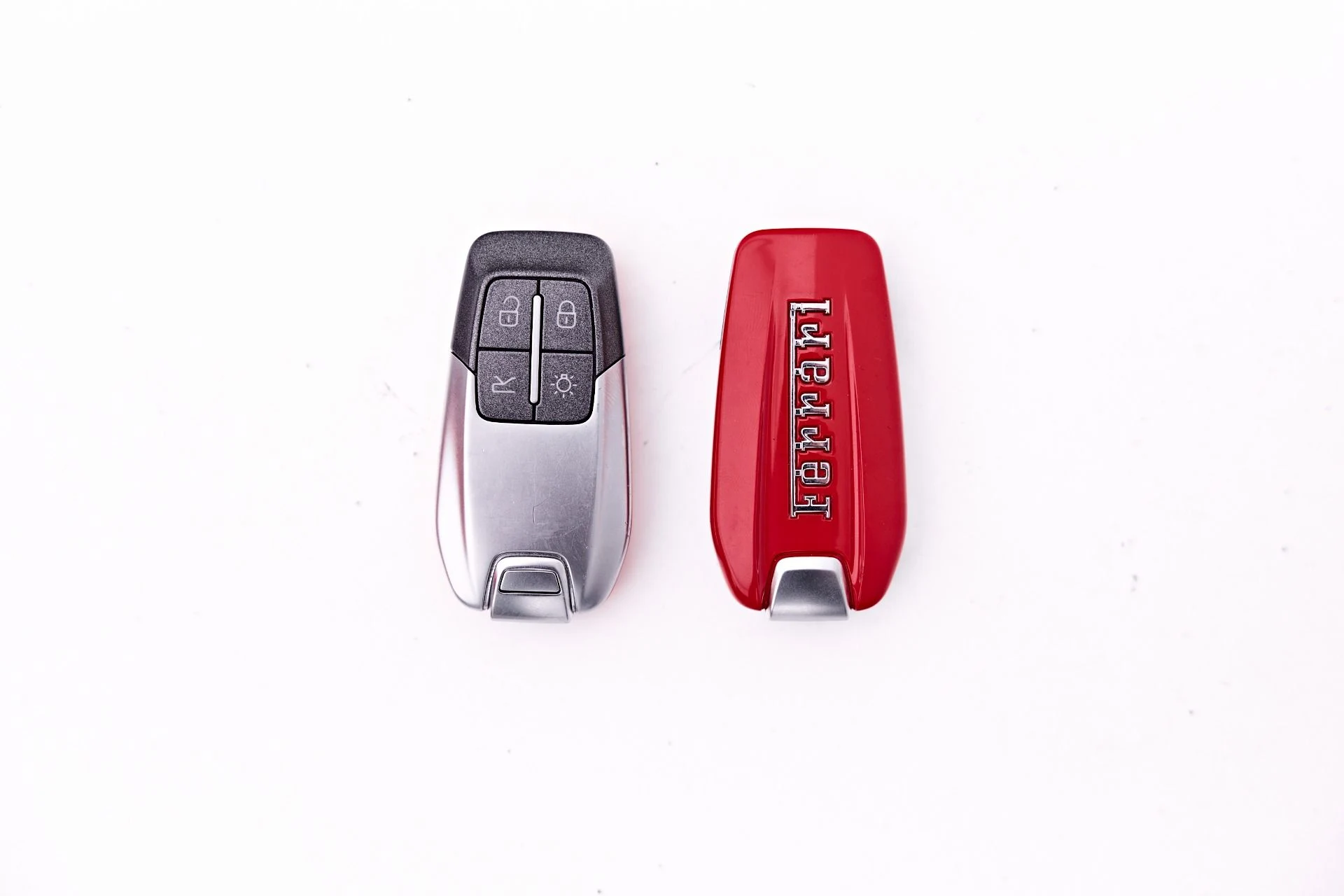 mph099_2853056195_Used_2020_Ferrari_488_Pista_Base_1785808960_00a590c80e