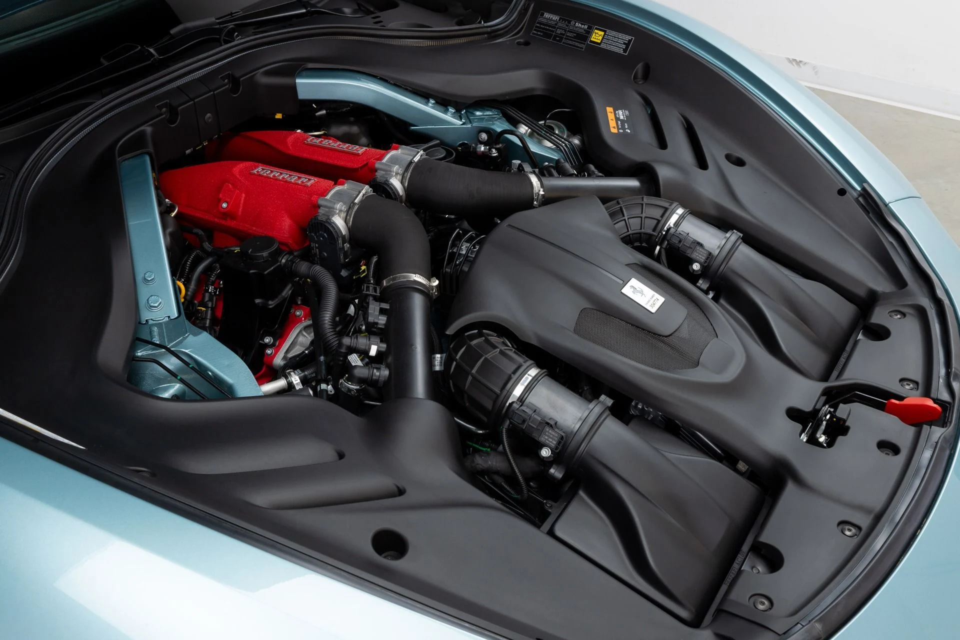 mph099_3360114659_Used_2024_Ferrari_Roma_Spider_1772564238_8e0f720e09