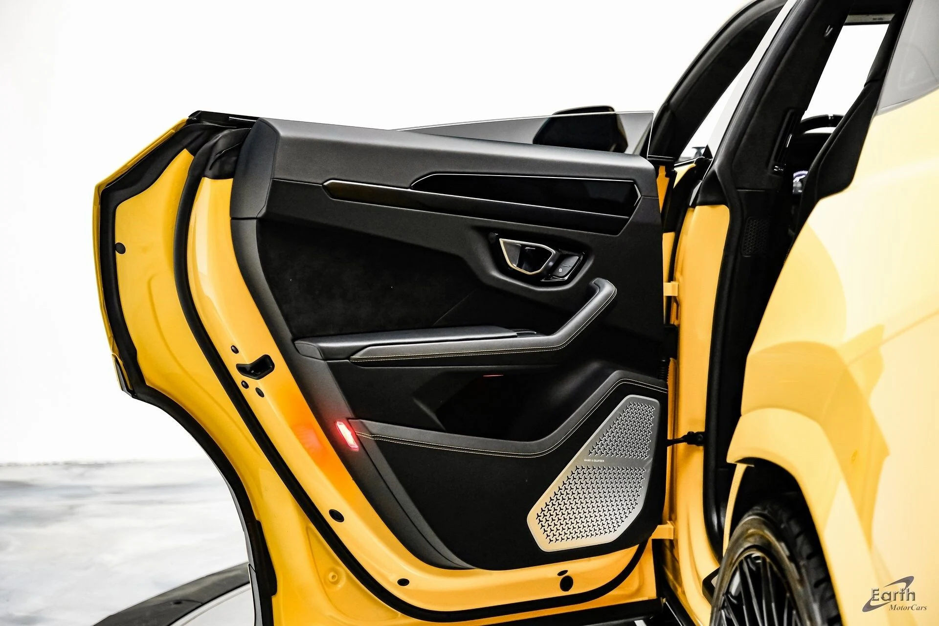 mph099_3518022334_db157a73ba23261d6b2babf996ded579x_08ba7ff230