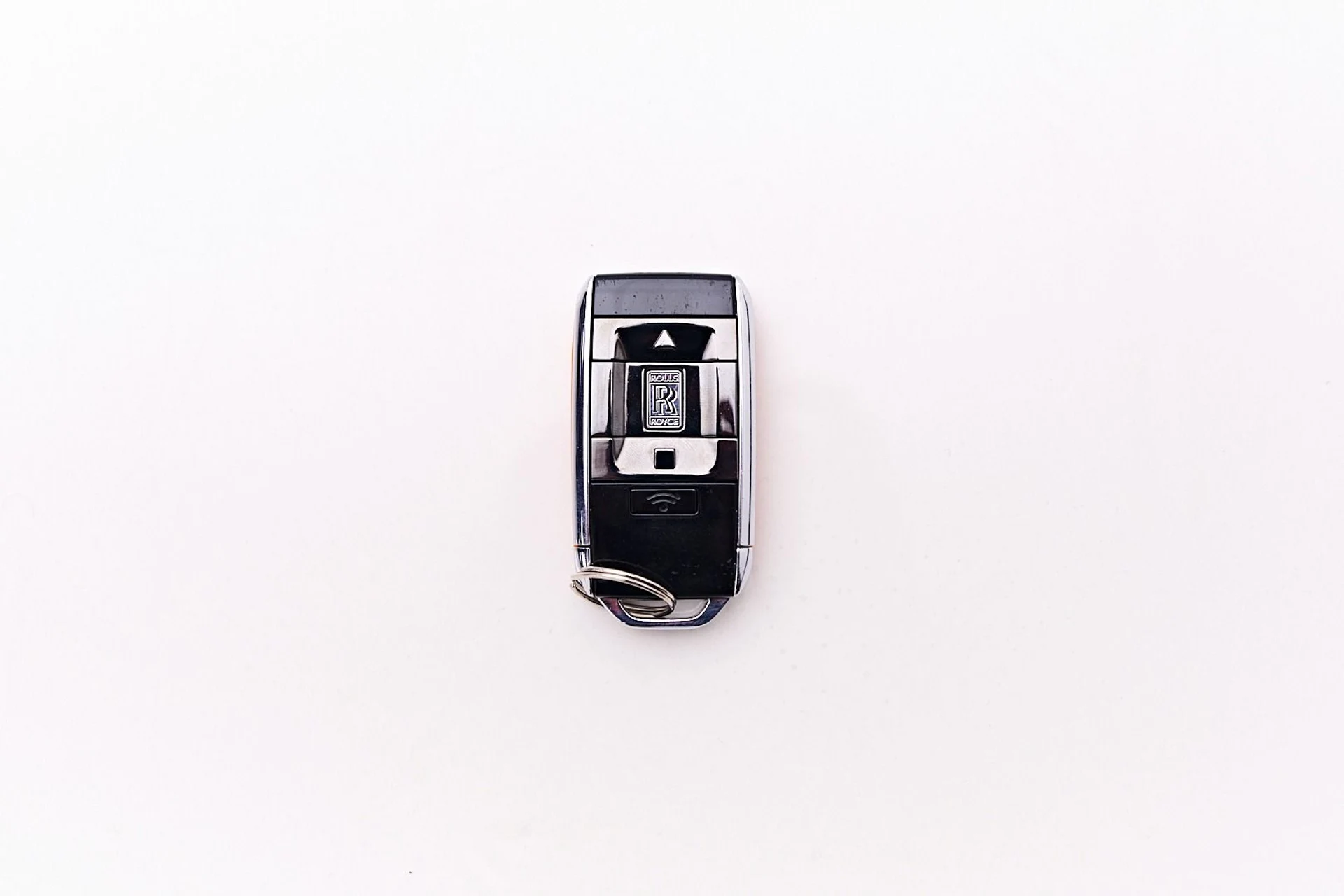mph099_3590171825_Used_2023_Rolls_Royce_Cullinan_Black_Badge_1745029240_5e5b006e1b