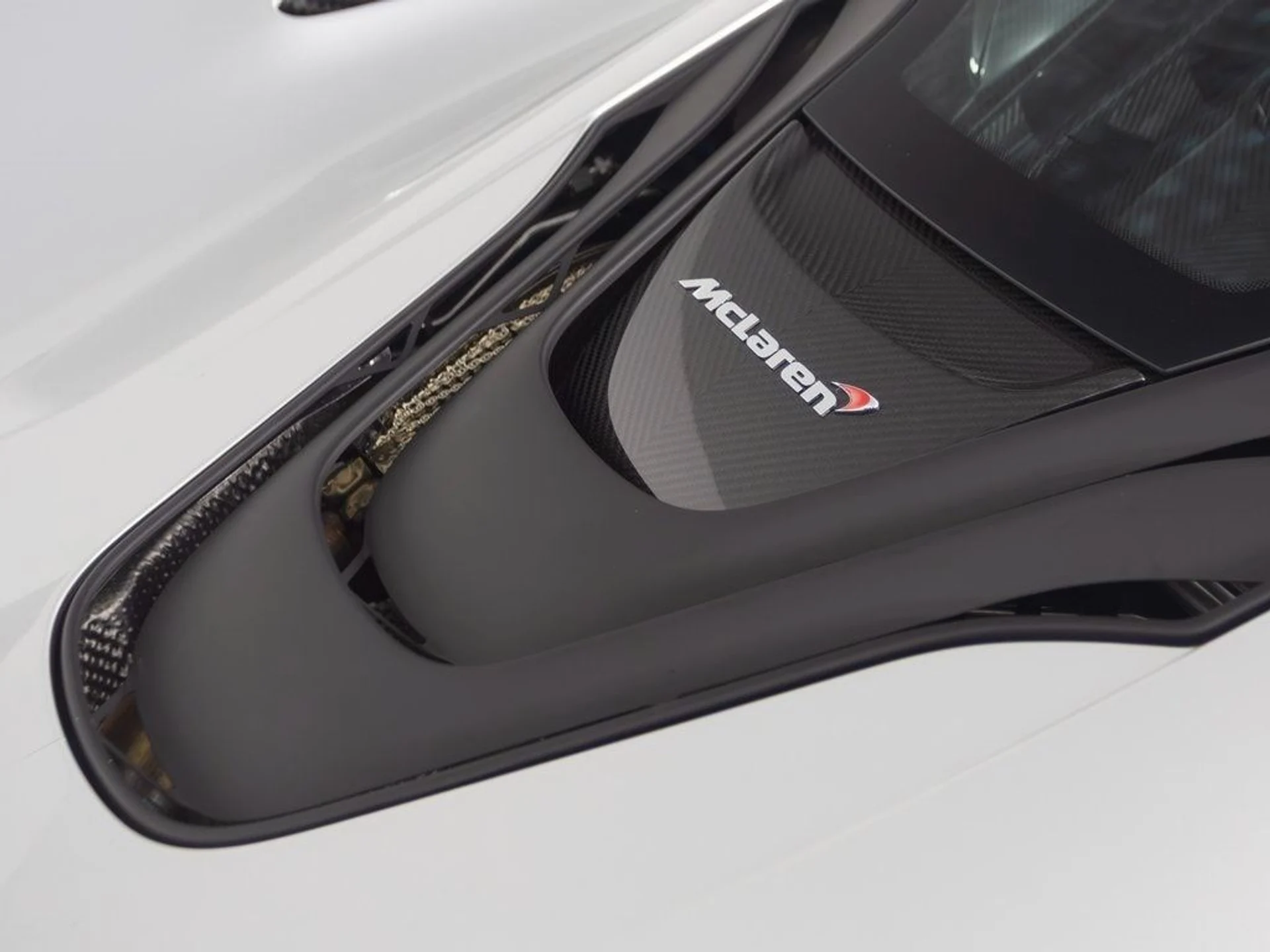 mph099_3717863906_ba097bc5235a9fbe6c51da286b5d194ax_bfbe82d7a8